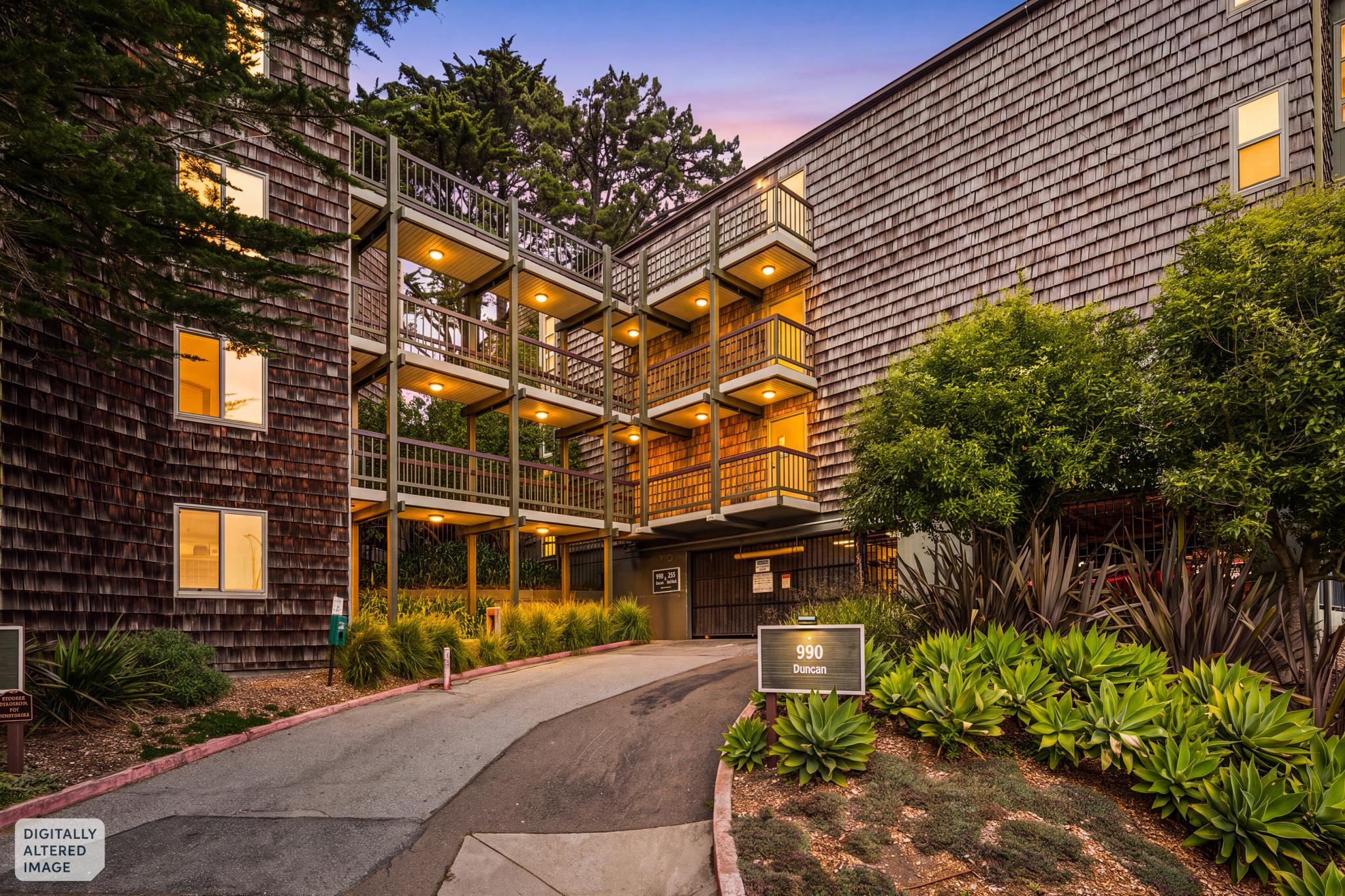  990 Duncan Street #204G - 物件實景
