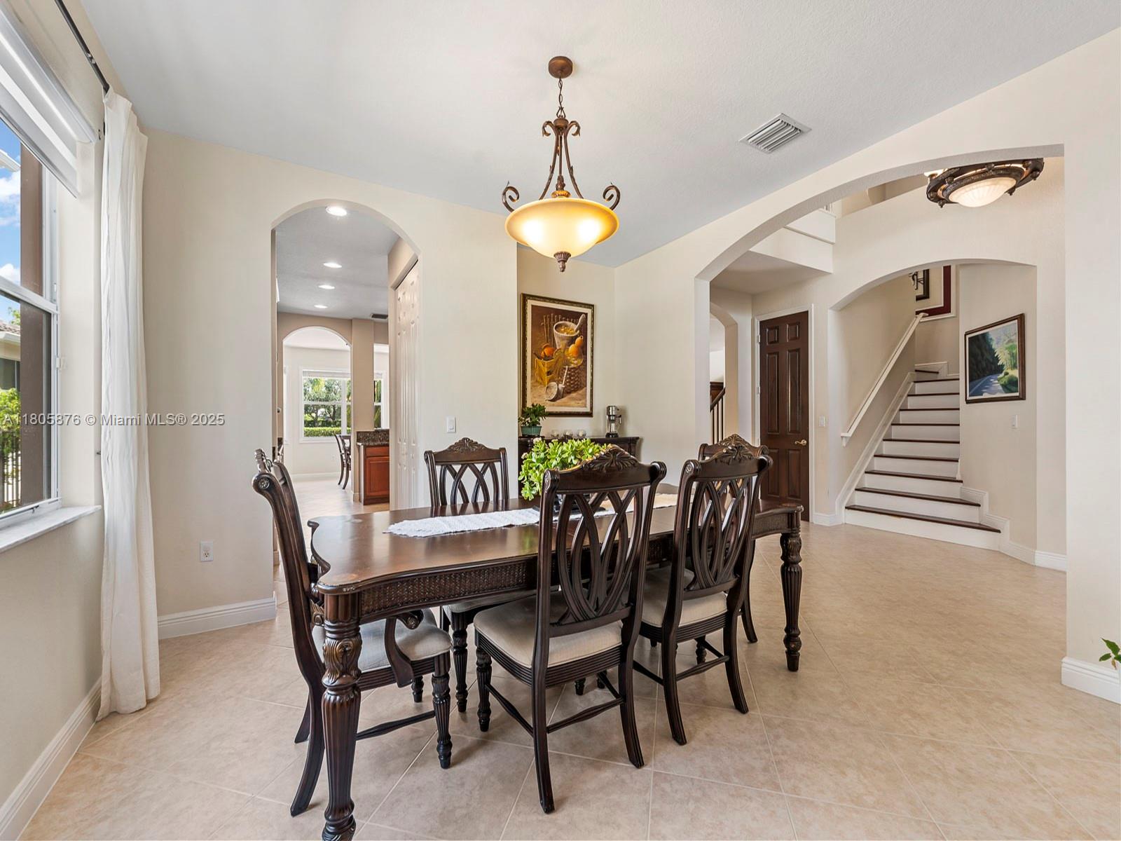 Weston, Florida, 33332, United States, 5 Bedrooms Bedrooms, ,5 BathroomsBathrooms,Residential,For Sale,1826480