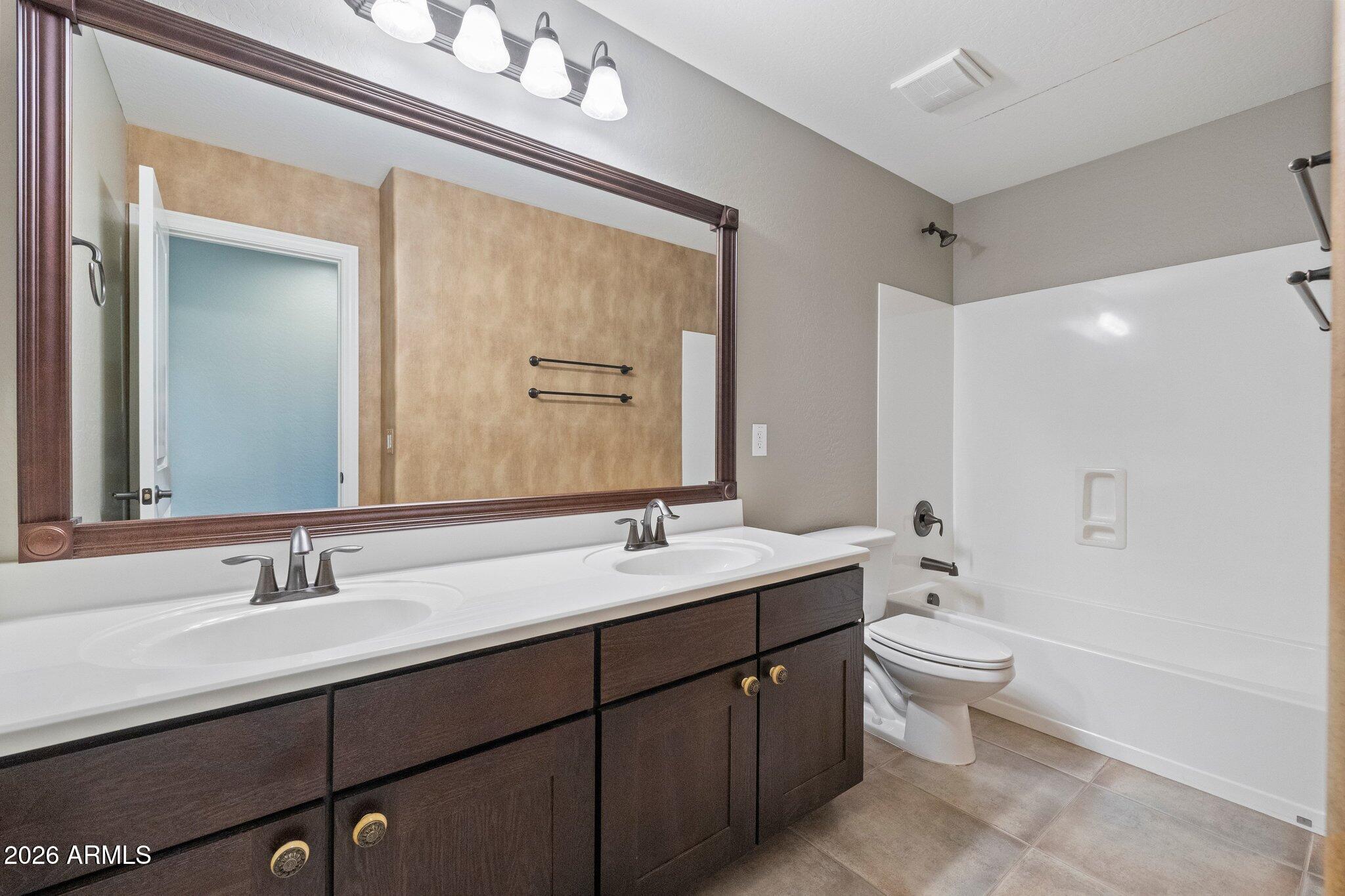  4523 S Gold Court  Chandler, AZ - 物件實景