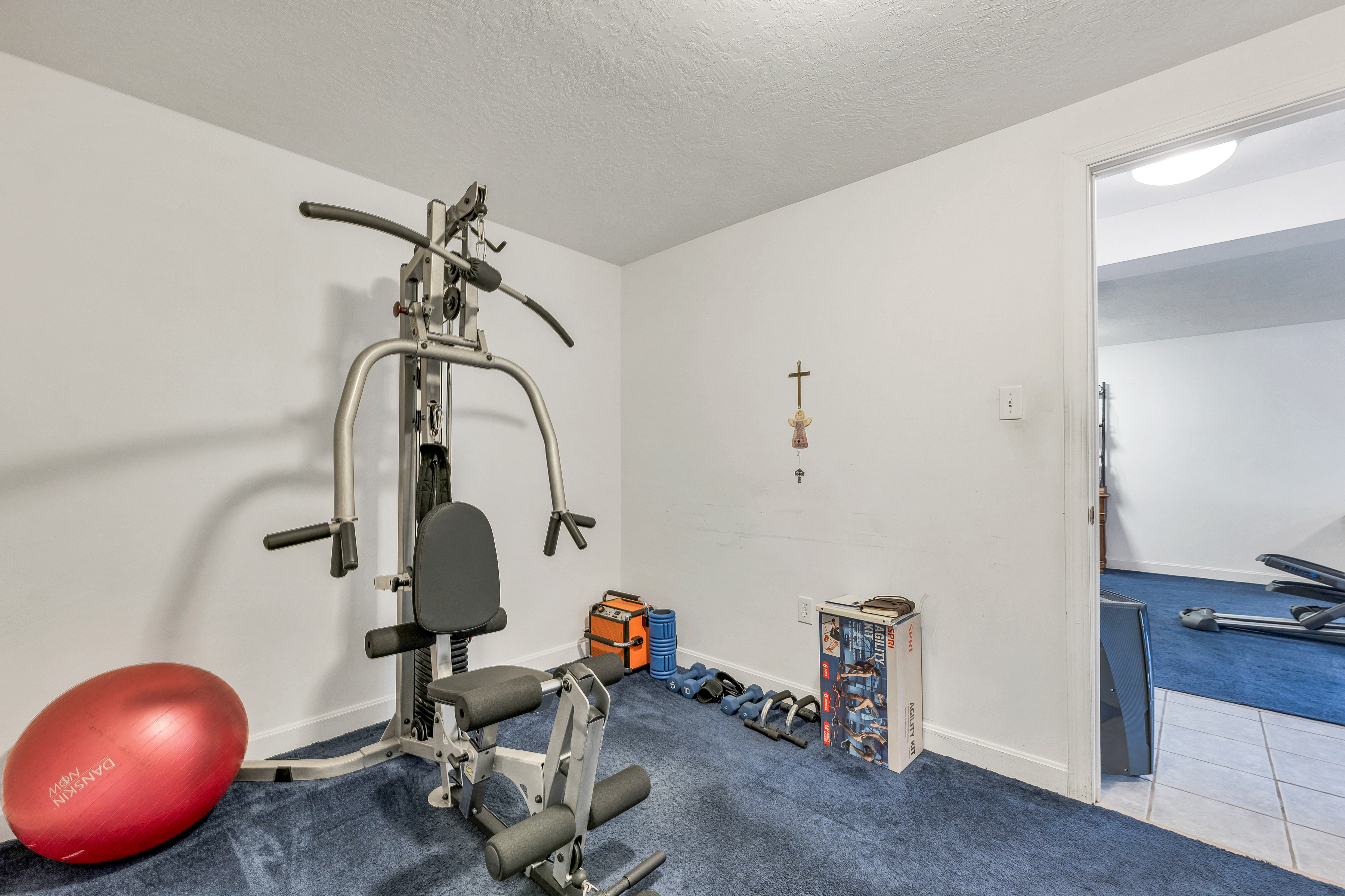 Sanbornton, New Hampshire, 03269, United States, 4 Bedrooms Bedrooms, ,2 BathroomsBathrooms,Residential,For Sale,1977534