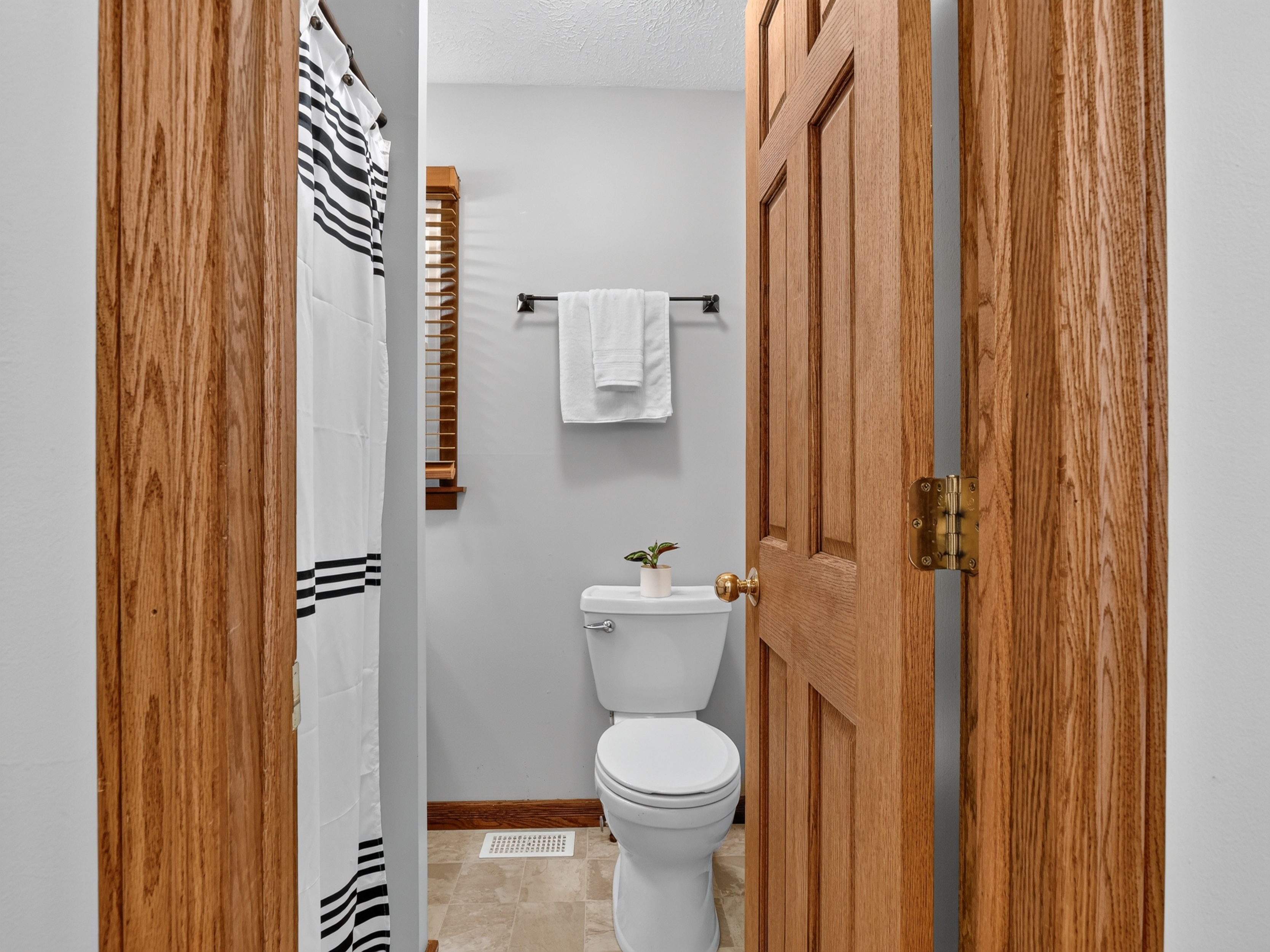  Four Bedroom Webster Lake Home - 物件實景