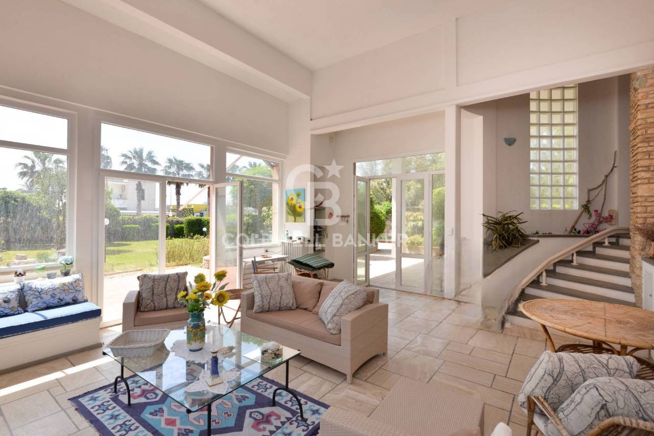 Lecce, Lecce, 73100, IT, 5 Bedrooms Bedrooms, ,3 BathroomsBathrooms,Residential,For Sale,1877519
