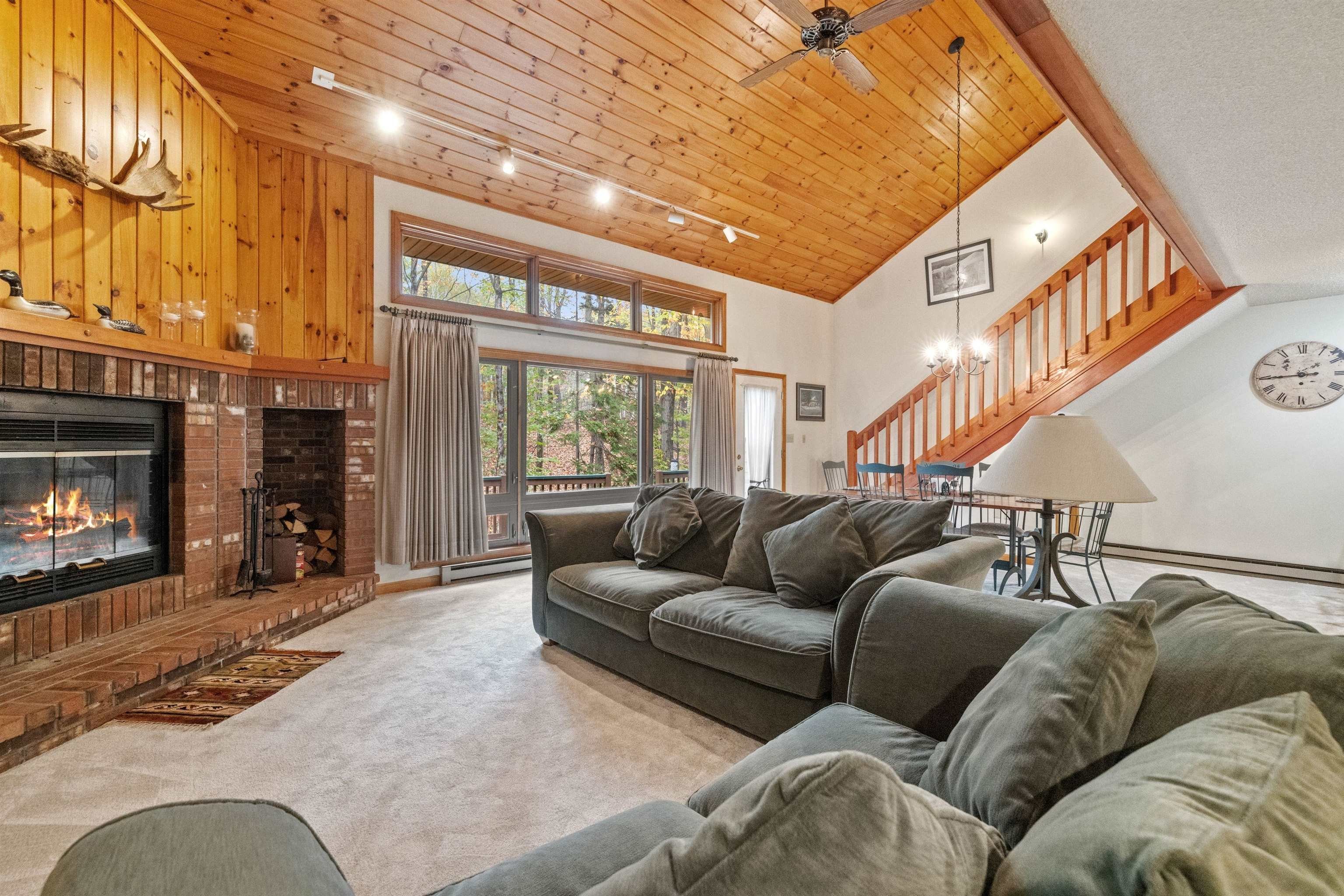 Woodstock, New Hampshire, 03262, United States, 2 Bedrooms Bedrooms, ,3 BathroomsBathrooms,Residential,For Sale,1977442