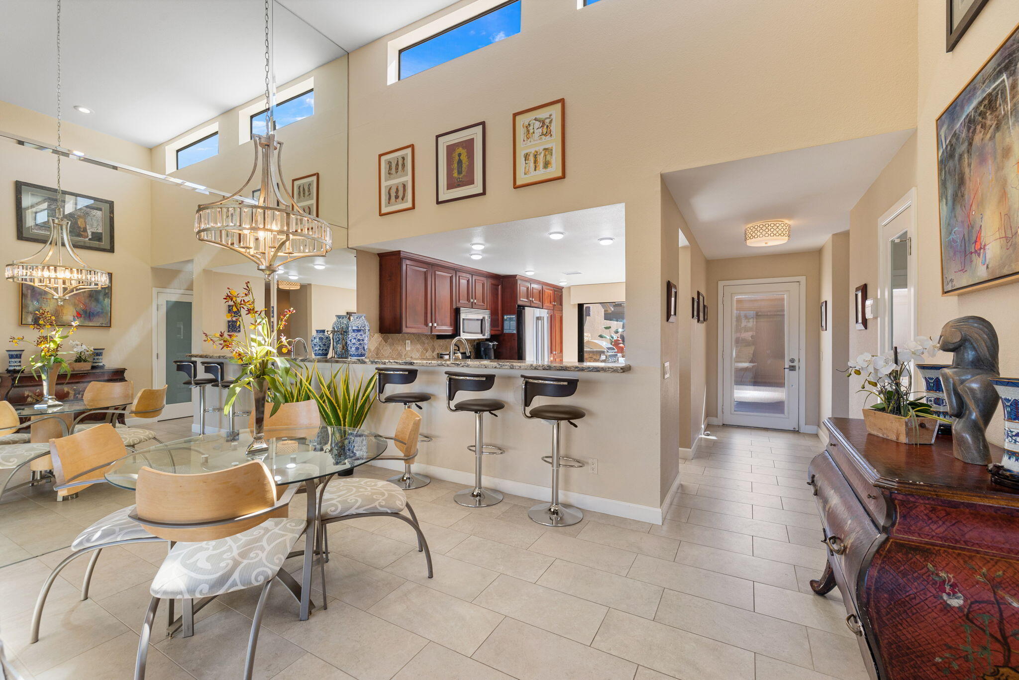 Palm Desert, California, 92211, United States, 2 Bedrooms Bedrooms, ,2 BathroomsBathrooms,Residential,For Sale,1985360