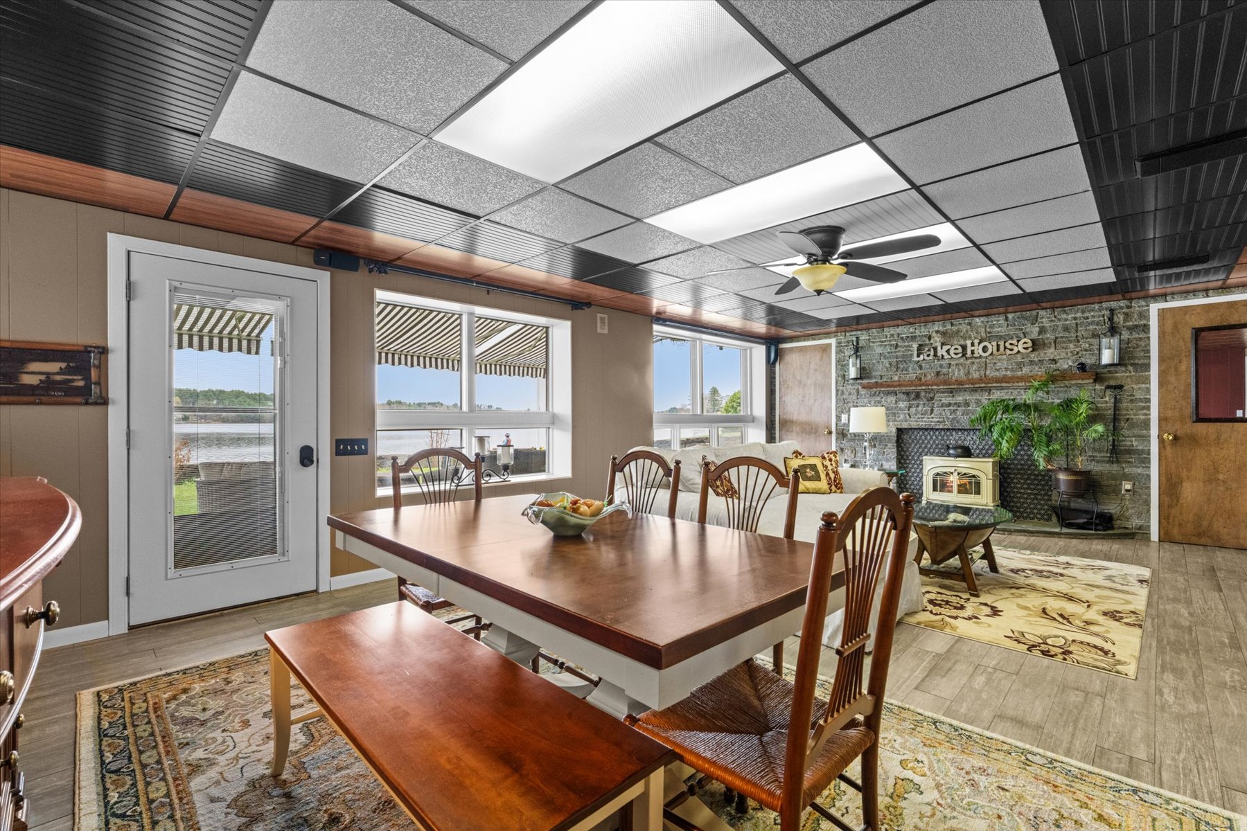  45 Lakeshore Drive Extension, West Brookfield, MA 01585 - 物件實景