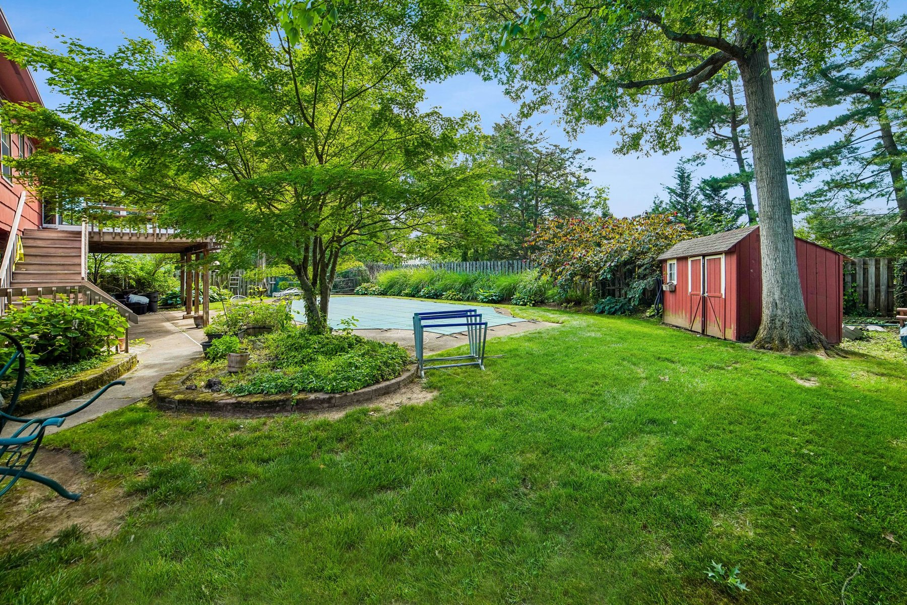  ?Oak Park? Bi-Level Provides Space Location and Long-Term Value - 物件實景