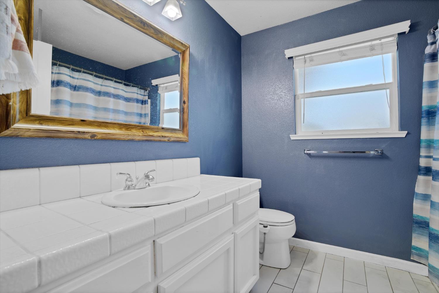 Hilmar, California, 95324, United States, 3 Bedrooms Bedrooms, ,2 BathroomsBathrooms,Residential,For Sale,1975991