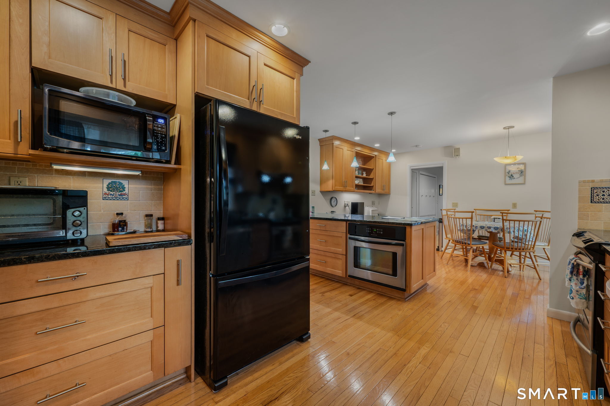New London, Connecticut, 06320, United States, 4 Bedrooms Bedrooms, ,4 BathroomsBathrooms,Residential,For Sale,2048761