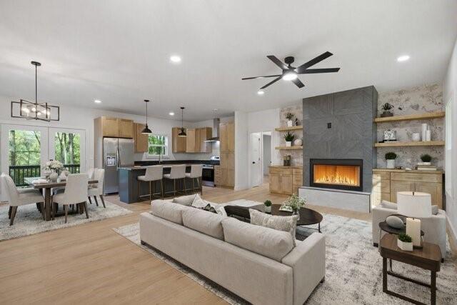 Ellijay, Georgia, 30540, United States, 3 Bedrooms Bedrooms, ,2 BathroomsBathrooms,Residential,For Sale,2038375
