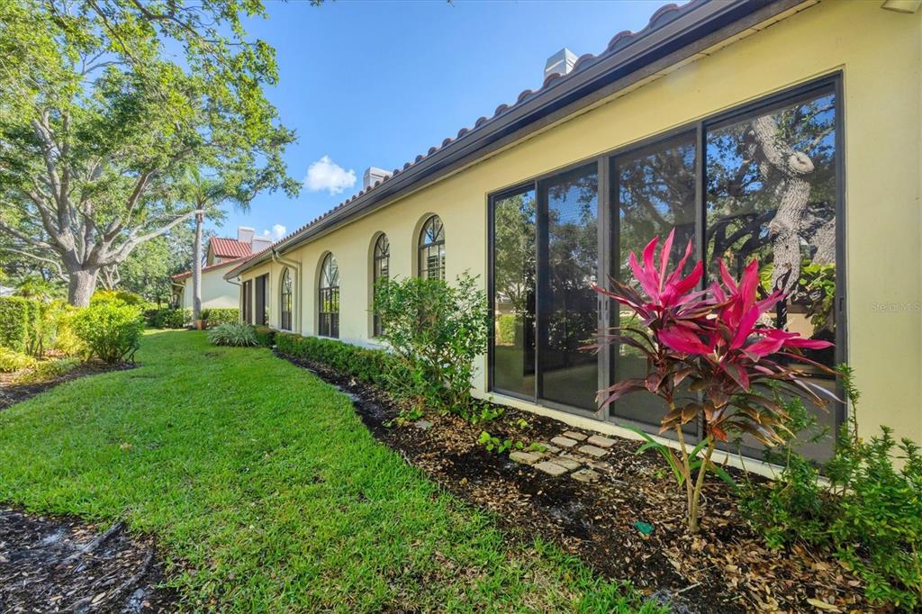 Sarasota, Florida, 34238, United States, 2 Bedrooms Bedrooms, ,2 BathroomsBathrooms,Residential,For Sale,1818711