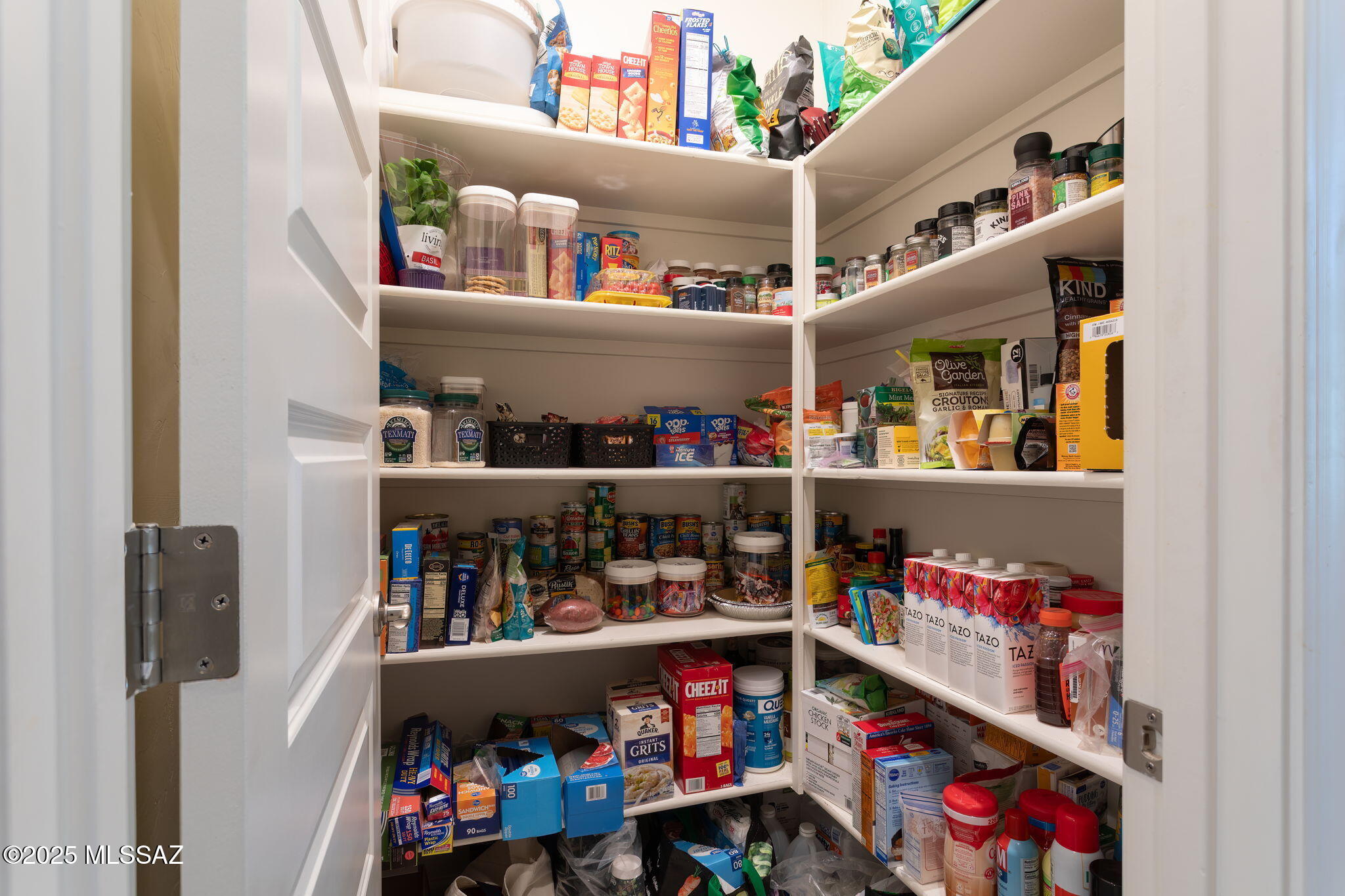 Oro Valley, Arizona, 85742, United States, 3 Bedrooms Bedrooms, ,3 BathroomsBathrooms,Residential,For Sale,1919699