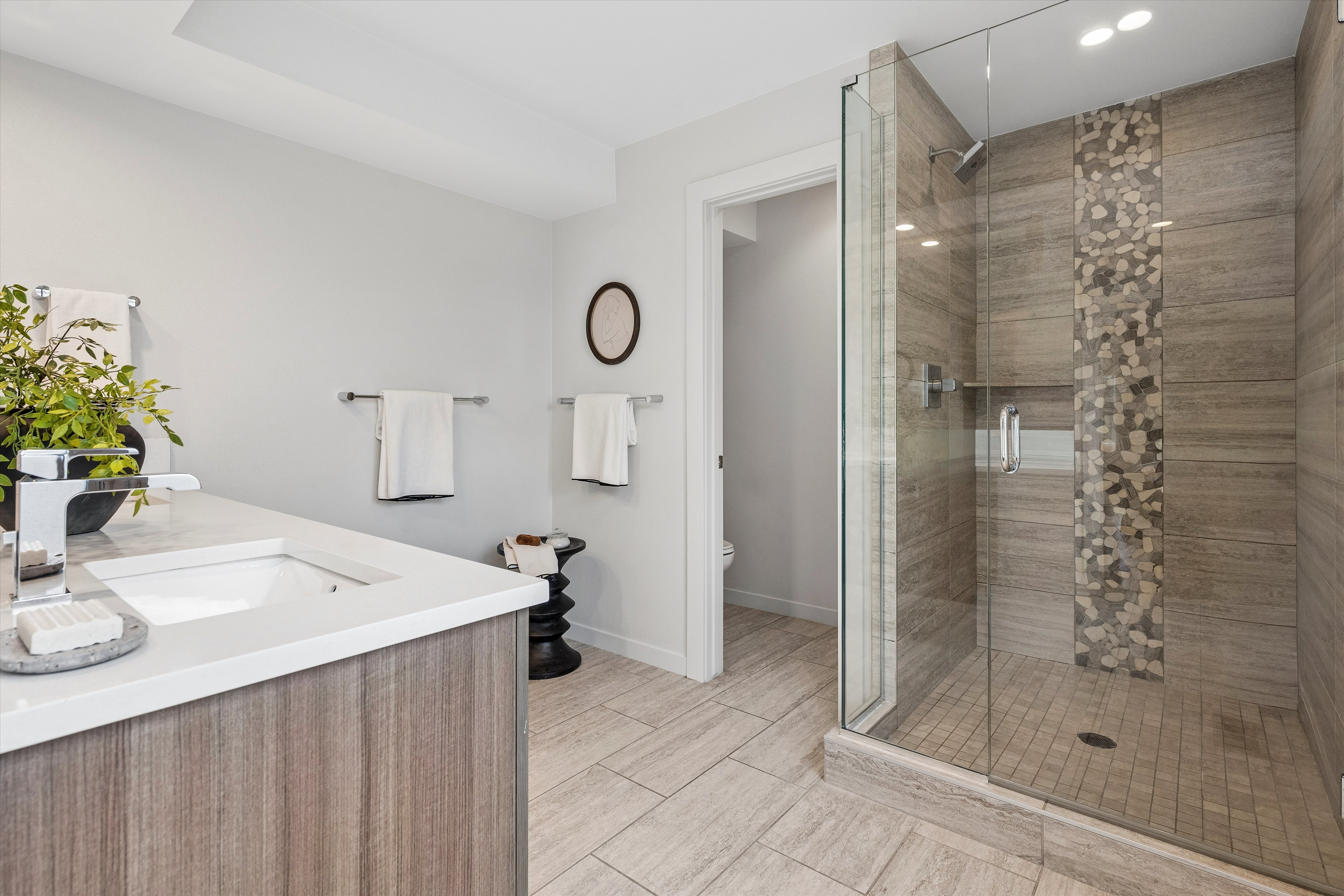  Thoughtfully Designed and Exceptional Quality Duplex - 物件實景