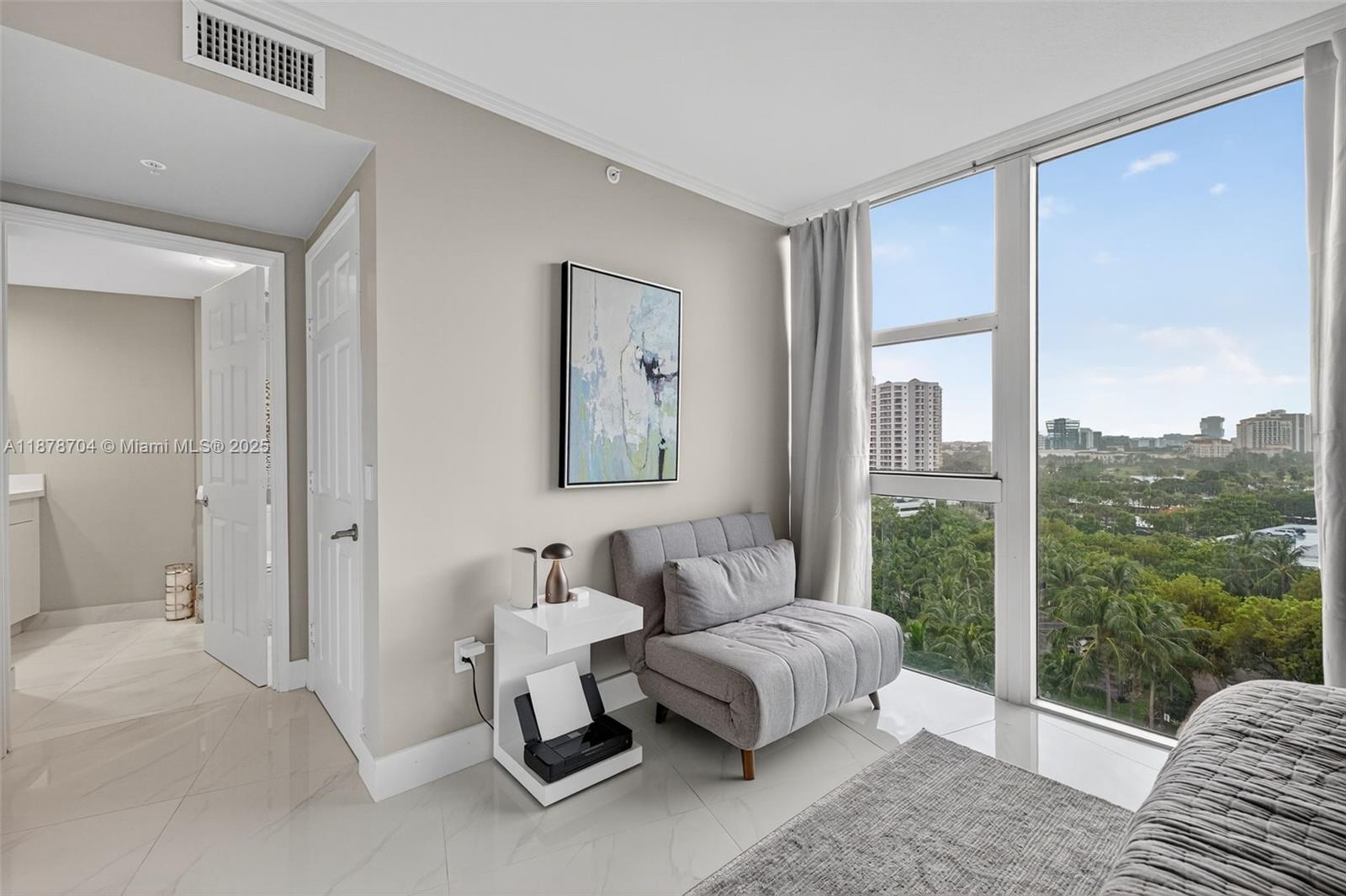 Aventura, Florida, 33180, United States, 2 Bedrooms Bedrooms, ,3 BathroomsBathrooms,Residential,For Sale,1947982