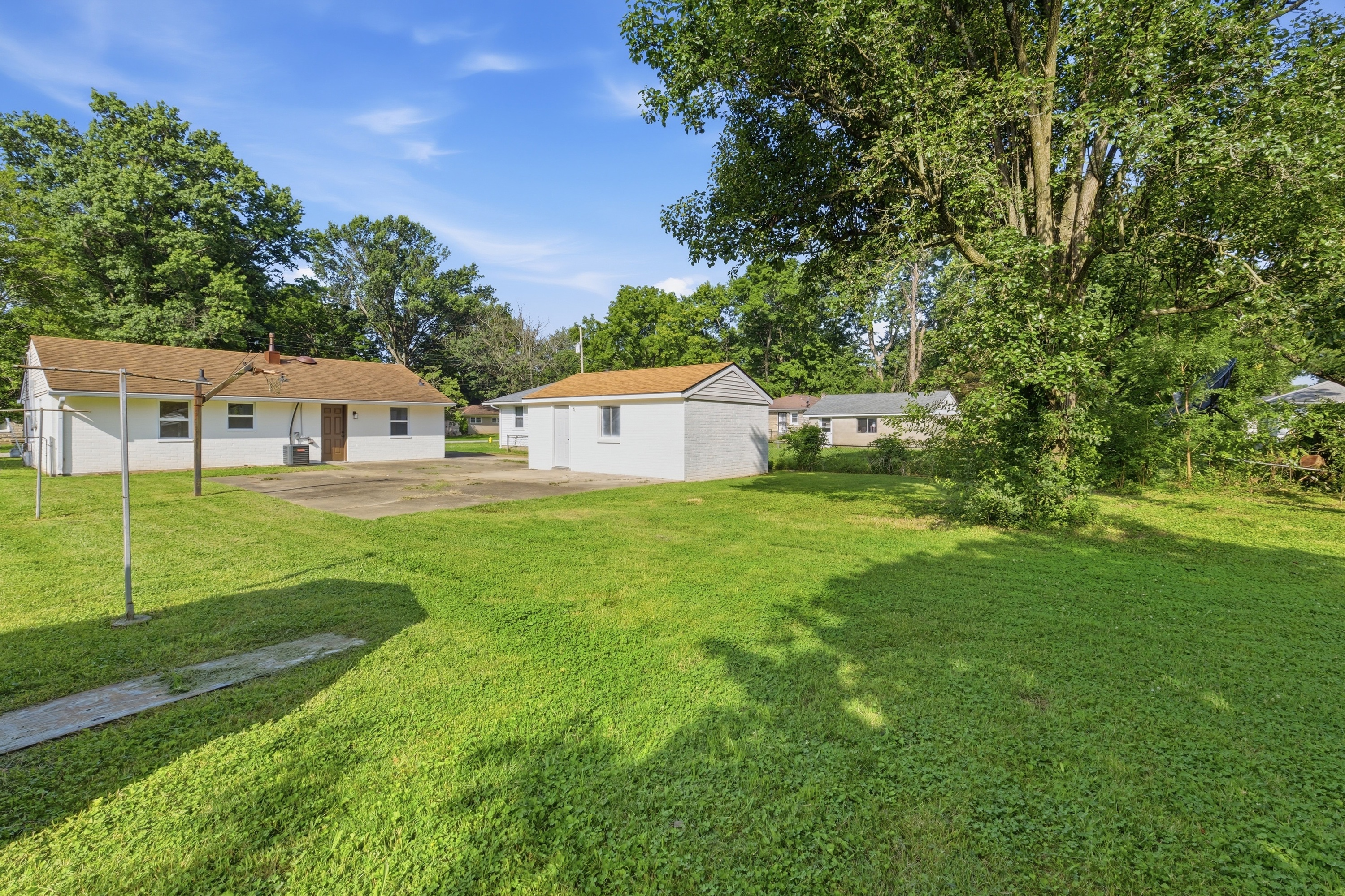  2209 Peaslee Road, Louisville, KY 40216 - 物件實景
