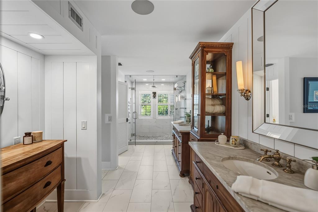 Treasure Island, Florida, 33706, United States, 3 Bedrooms Bedrooms, ,4 BathroomsBathrooms,Residential,For Sale,2003283