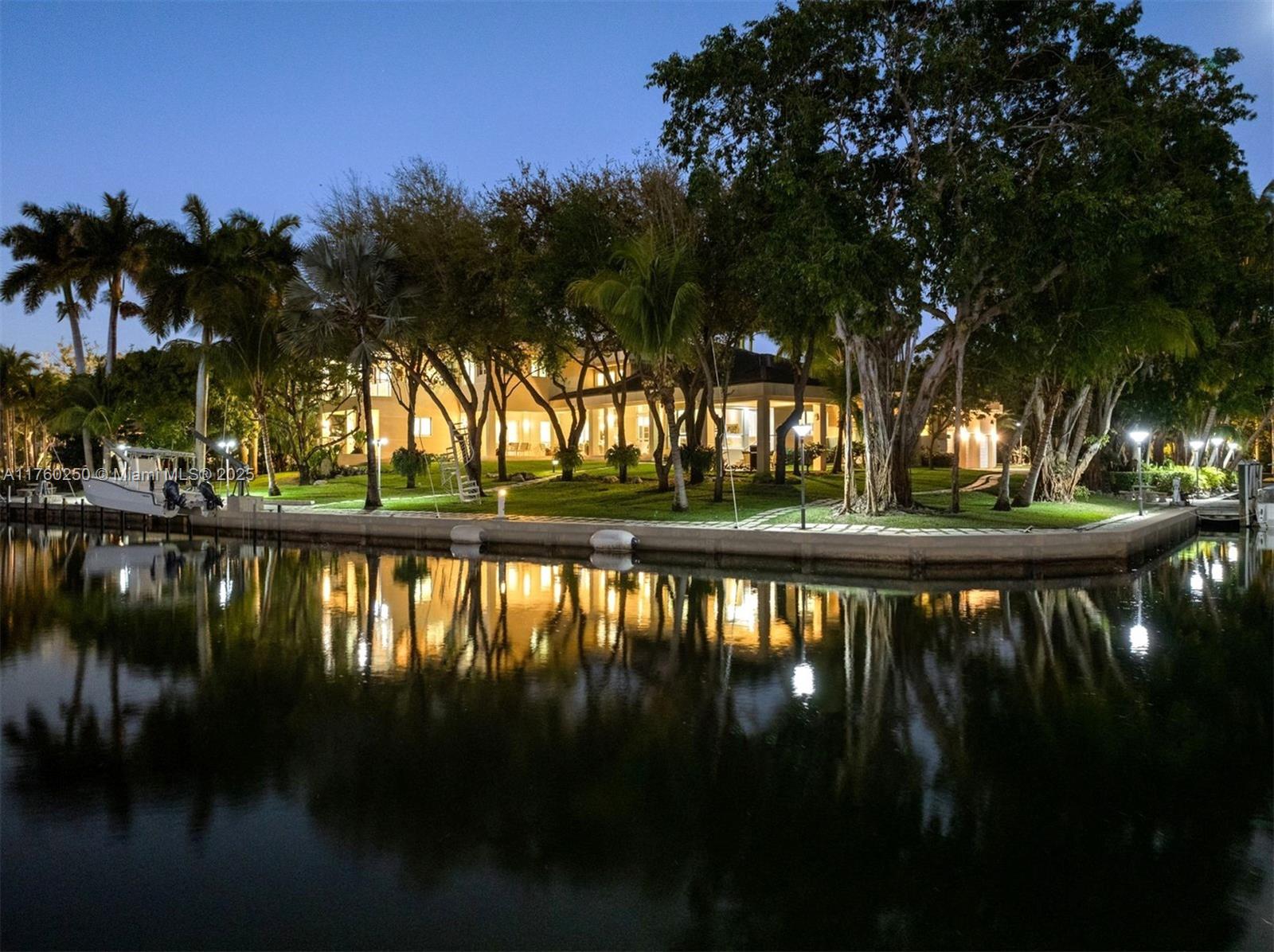 Coral Gables, Florida, 33156, United States, 5 Bedrooms Bedrooms, ,8 BathroomsBathrooms,Residential,For Sale,1746344
