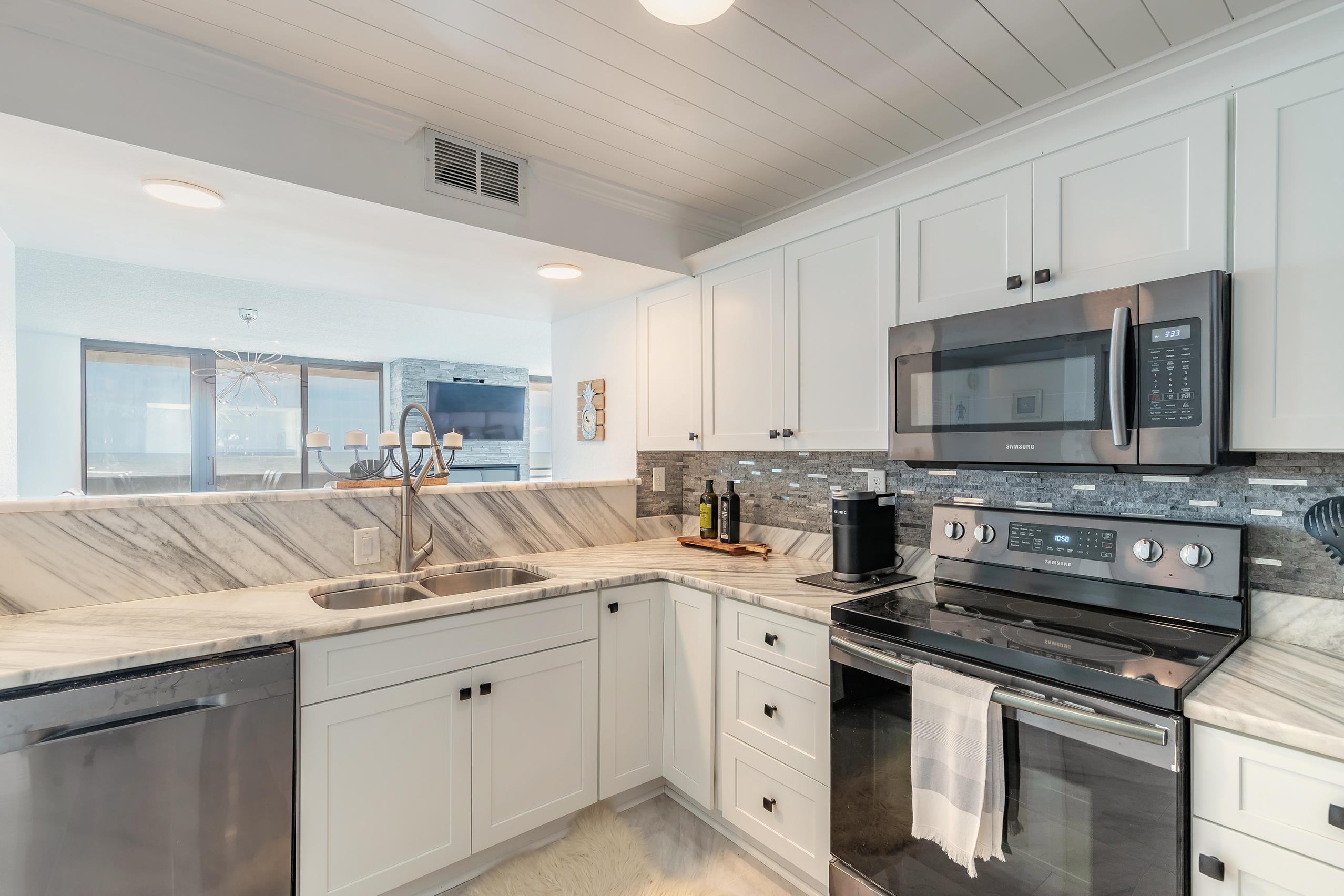 Daytona Beach, Florida, 32118, United States, 3 Bedrooms Bedrooms, ,2 BathroomsBathrooms,Residential,For Sale,1981159