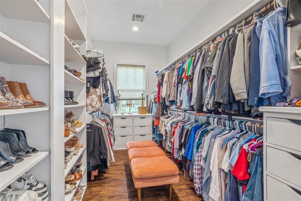 Sulphur, Louisiana, 70665, United States, 3 Bedrooms Bedrooms, ,3 BathroomsBathrooms,Residential,For Sale,1998674