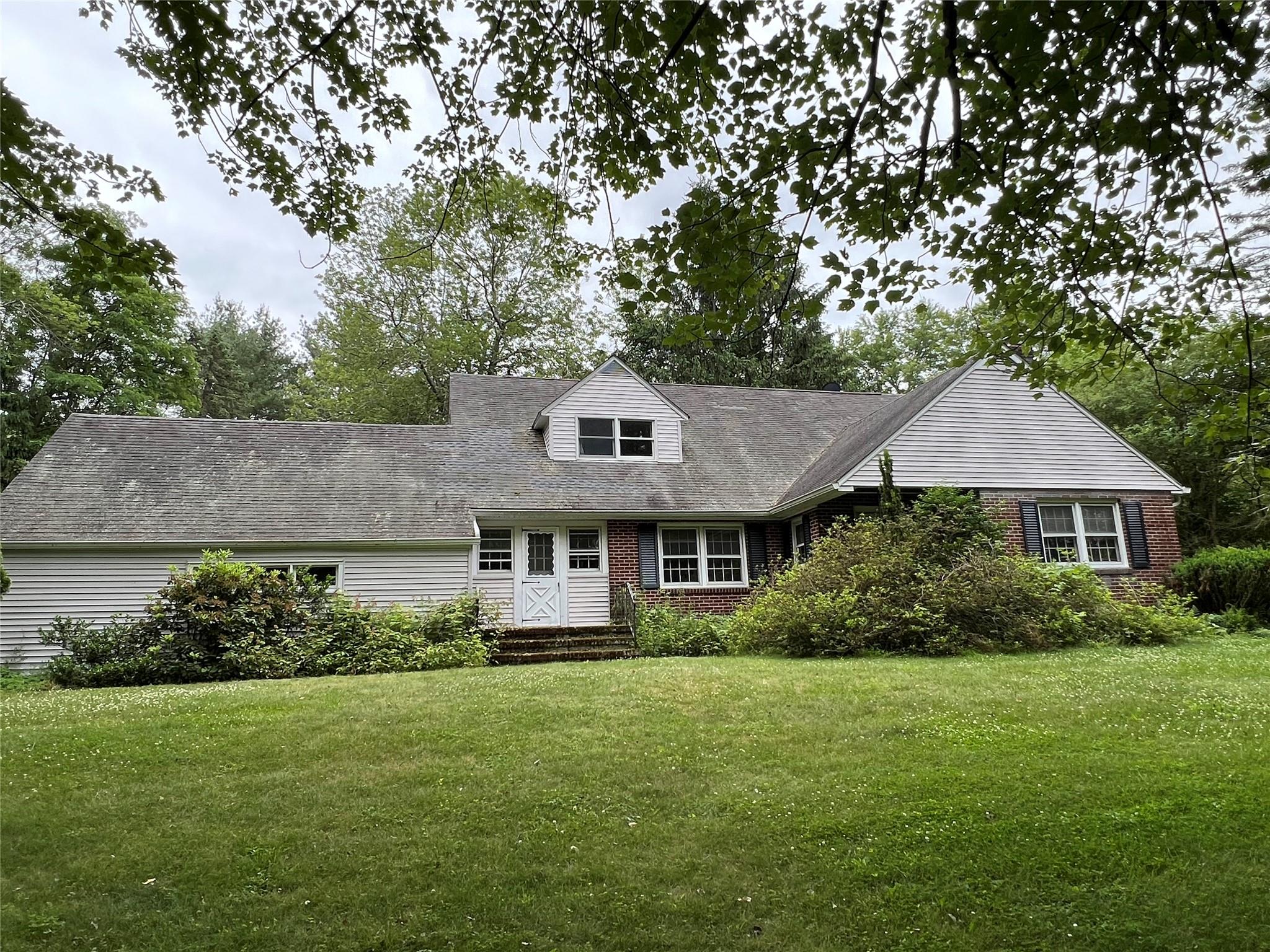 1282 Route 82, Hopewell Junction, New York, 12533, United States, 4 Bedrooms Bedrooms, ,2 BathroomsBathrooms,Residential,For Sale,1282 Route 82,1680608