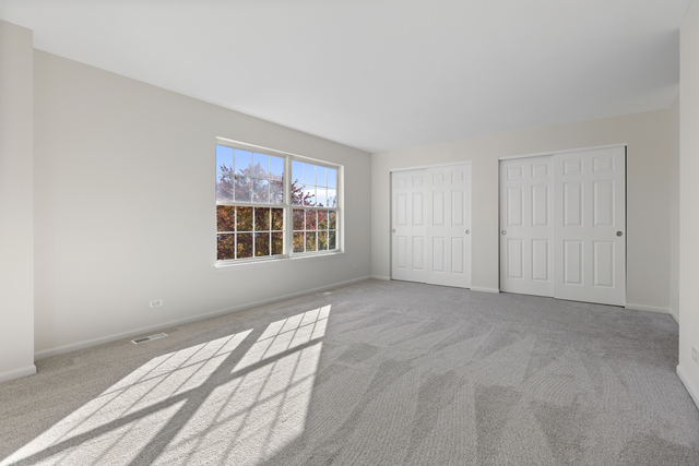 Lake in the Hills, Illinois, 60156, United States, 4 Bedrooms Bedrooms, ,3 BathroomsBathrooms,Residential,For Sale,1987015