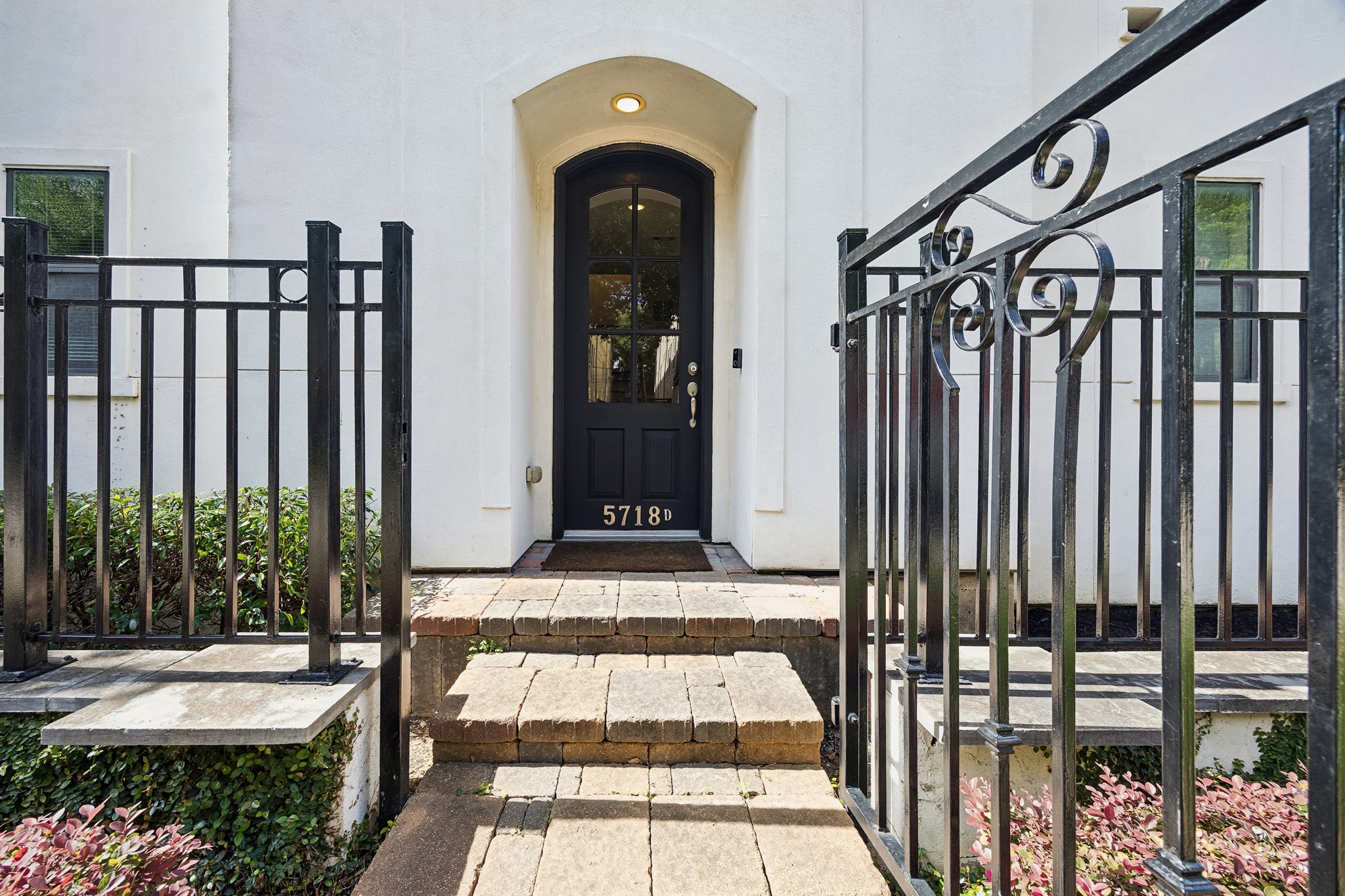  5718 Kansas Street D - 物件實景