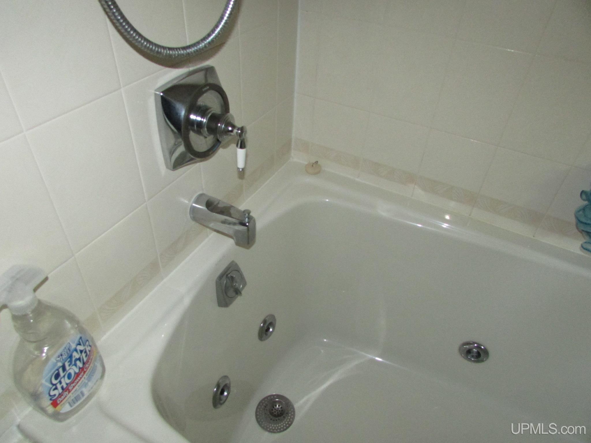 Skanee, Michigan, 49962, United States, 3 Bedrooms Bedrooms, ,2 BathroomsBathrooms,Residential,For Sale,1975456