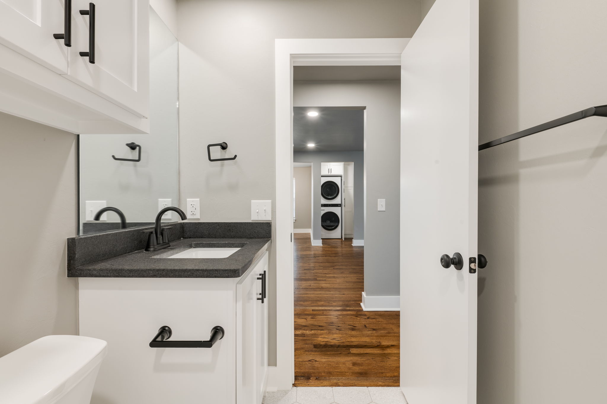  2000 Andover Court, The Village, OK 73120 - 物件實景