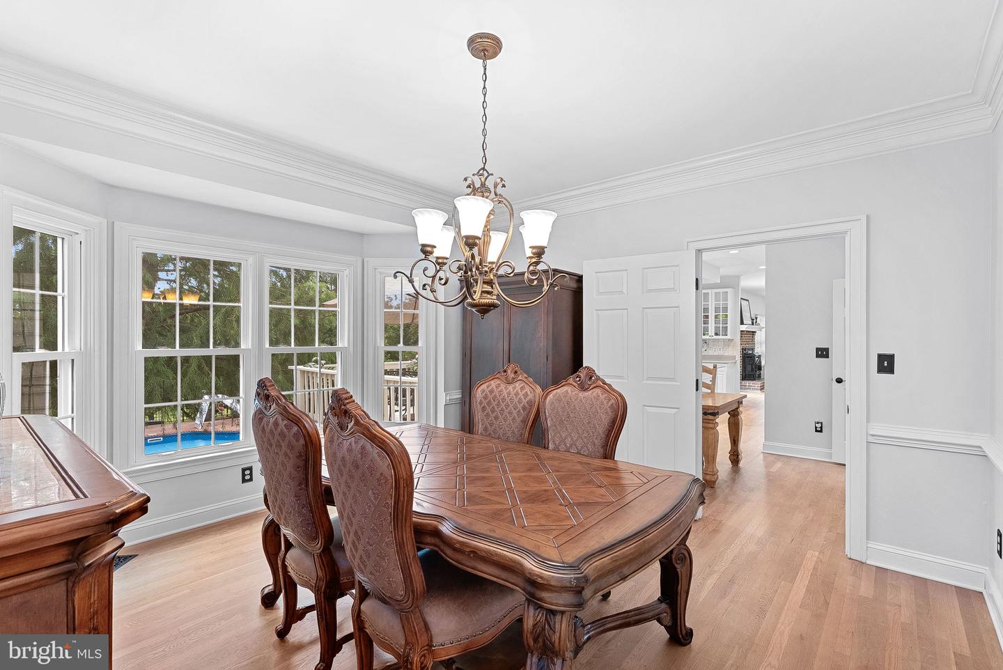 Waterford, Virginia, 20197, United States, 5 Bedrooms Bedrooms, ,4 BathroomsBathrooms,Residential,For Sale,1940957