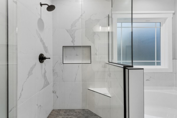 Cumberland Furnace, Tennessee, 37051, United States, 4 Bedrooms Bedrooms, ,4 BathroomsBathrooms,Residential,For Sale,2005990