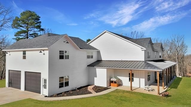 Tahlequah, Oklahoma, 74464, United States, 6 Bedrooms Bedrooms, ,4 BathroomsBathrooms,Residential,For Sale,1982576