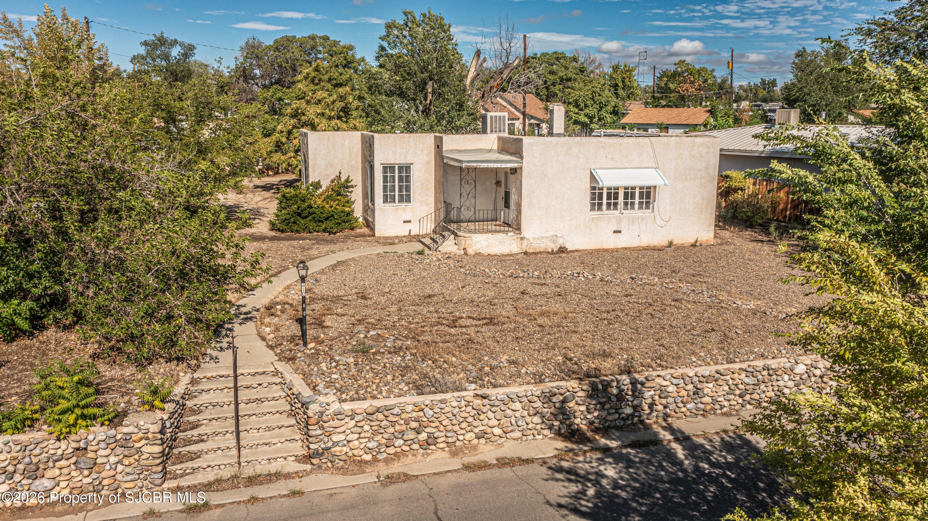 LA Plata St, Farmington, NM 87401