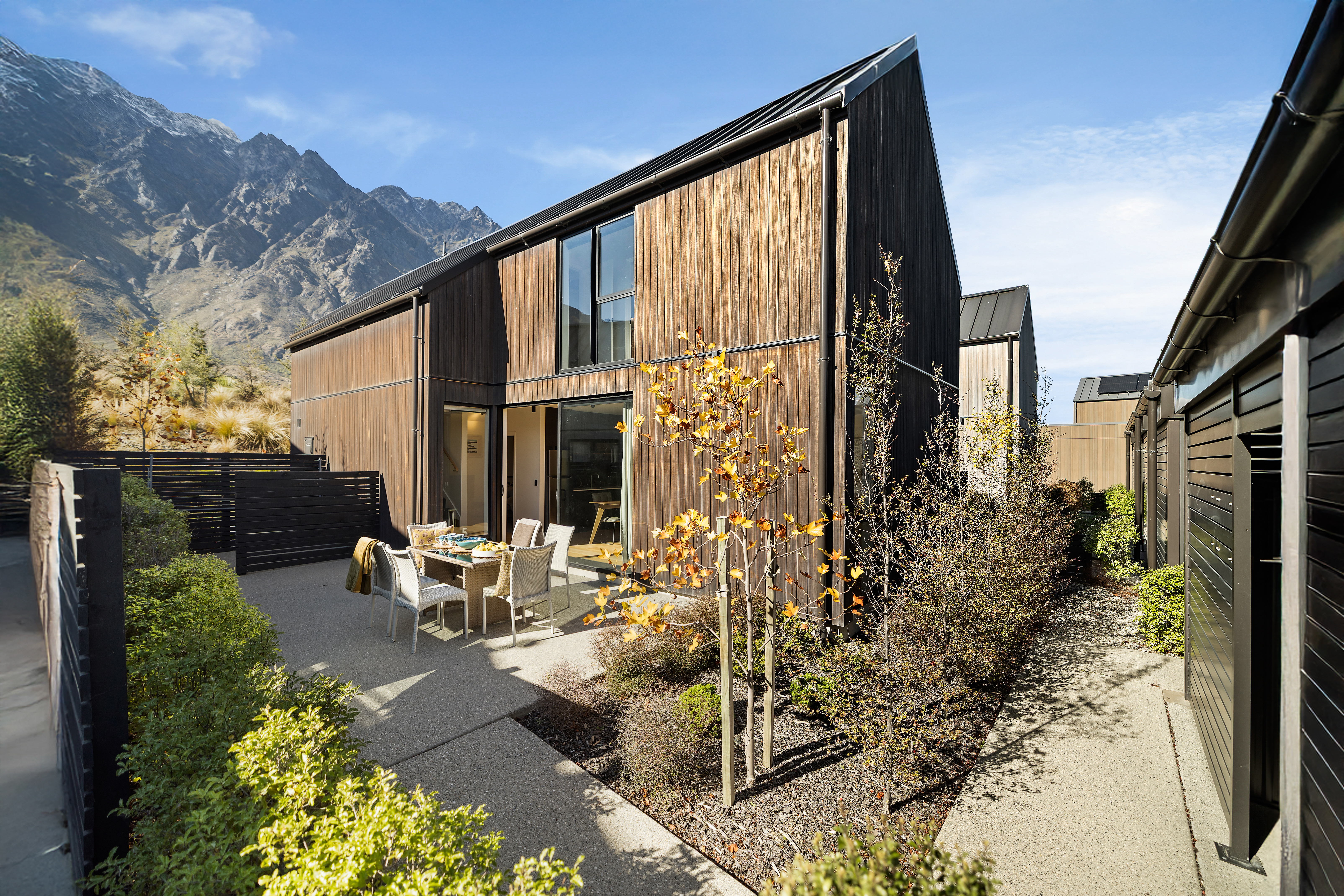  Affordable Luxury Living, Fully Furnished - 物件實景