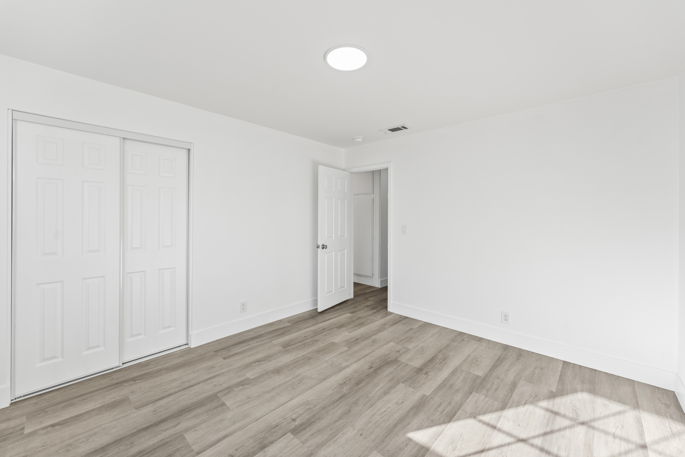 Moreno Valley, California, 92557, United States, 3 Bedrooms Bedrooms, ,2 BathroomsBathrooms,Residential,For Sale,2005789