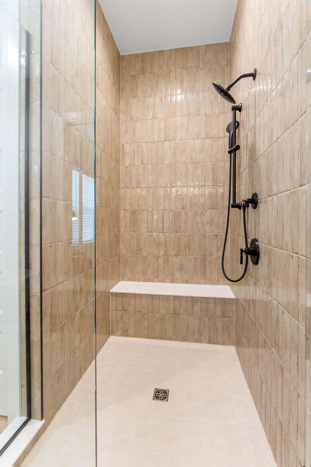 Lewis Center, Ohio, 43035, United States, 2 Bedrooms Bedrooms, ,2 BathroomsBathrooms,Residential,For Sale,2003347