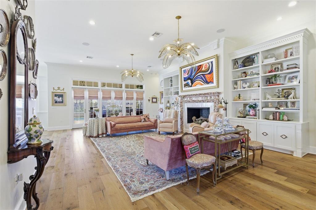 Lake Charles, Louisiana, 70605, United States, 5 Bedrooms Bedrooms, ,5 BathroomsBathrooms,Residential,For Sale,2024093