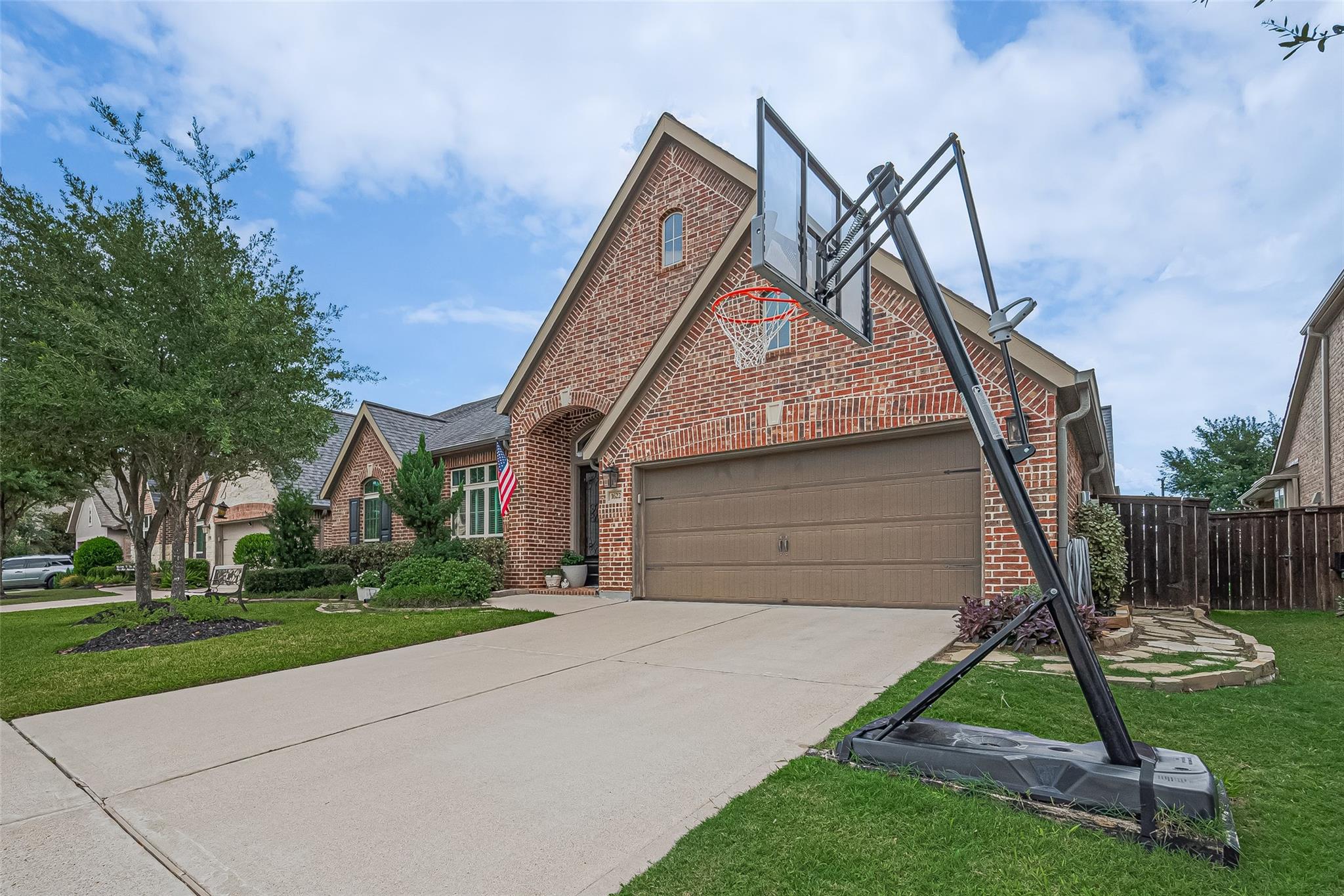 Katy, Texas, 77493, United States, 4 Bedrooms Bedrooms, ,4 BathroomsBathrooms,Residential,For Sale,1982754