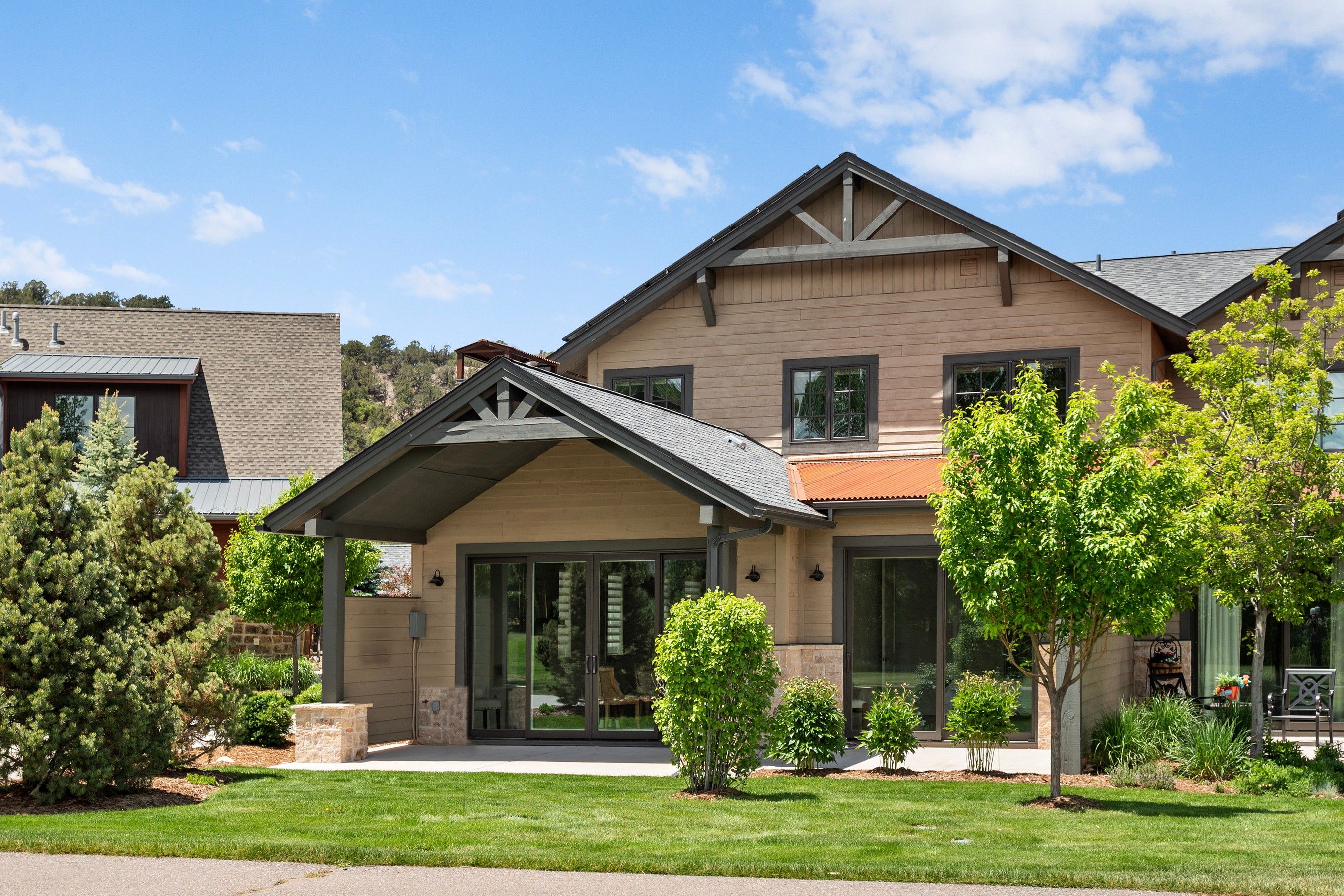  Sophisticated Townhome in The Fairway - 物件實景