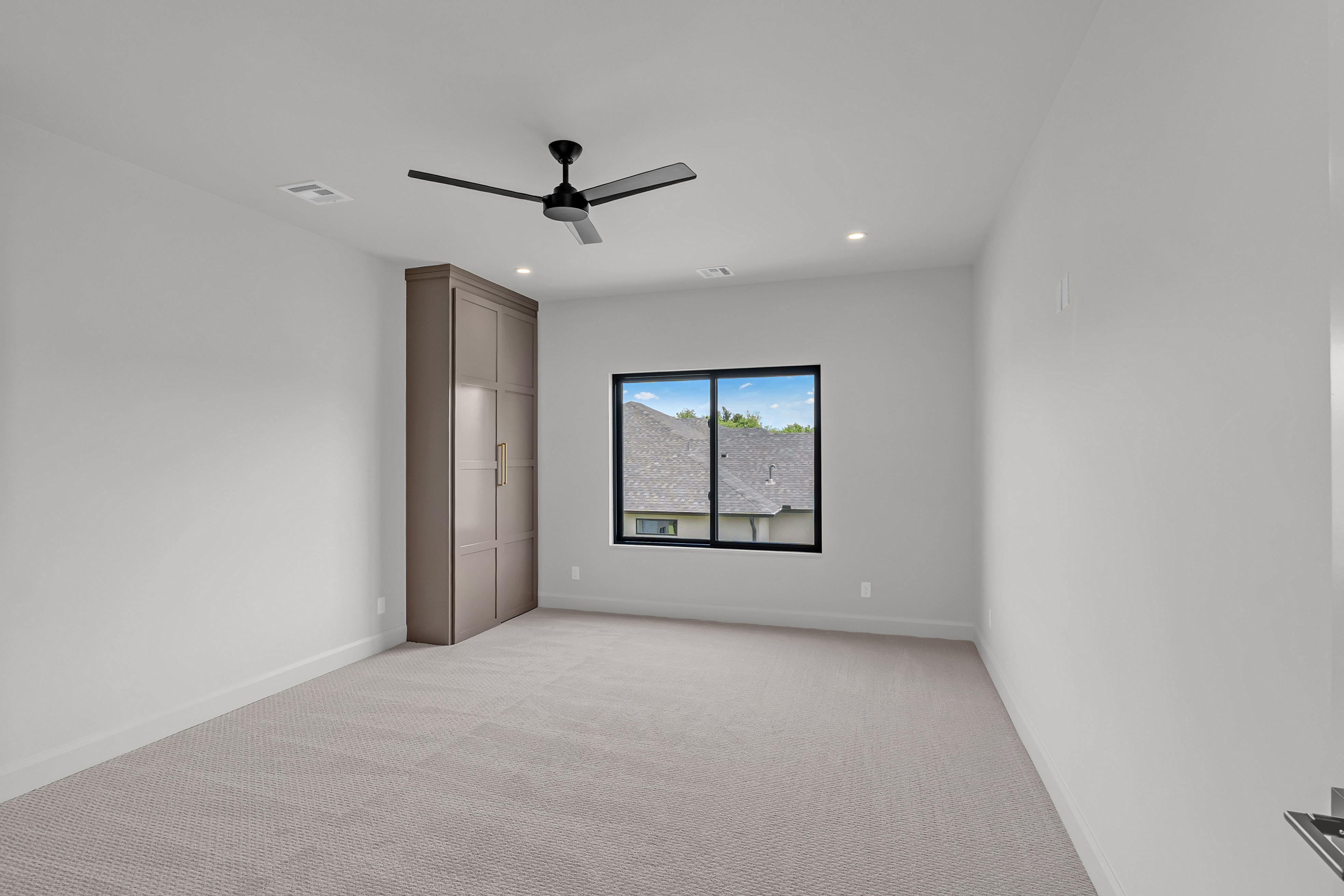  17683 East White Tail Cove, Owasso, OK 74055 - 物件實景