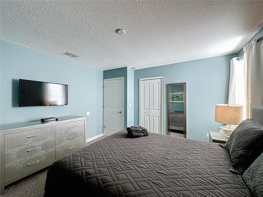 Davenport, Florida, 33896, United States, 8 Bedrooms Bedrooms, ,5 BathroomsBathrooms,Residential,For Sale,1992116