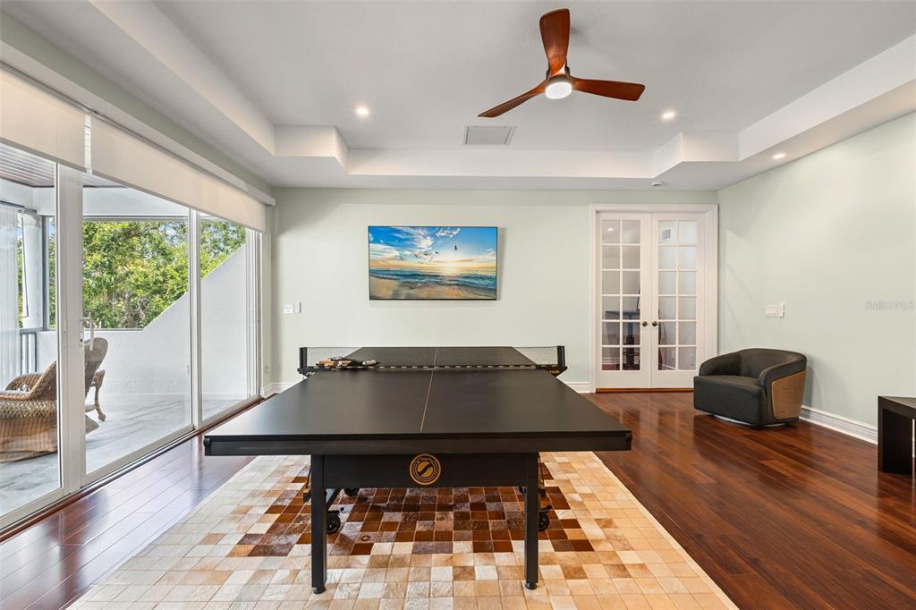 Bradenton, Florida, 34202, United States, 5 Bedrooms Bedrooms, ,5 BathroomsBathrooms,Residential,For Sale,1873833