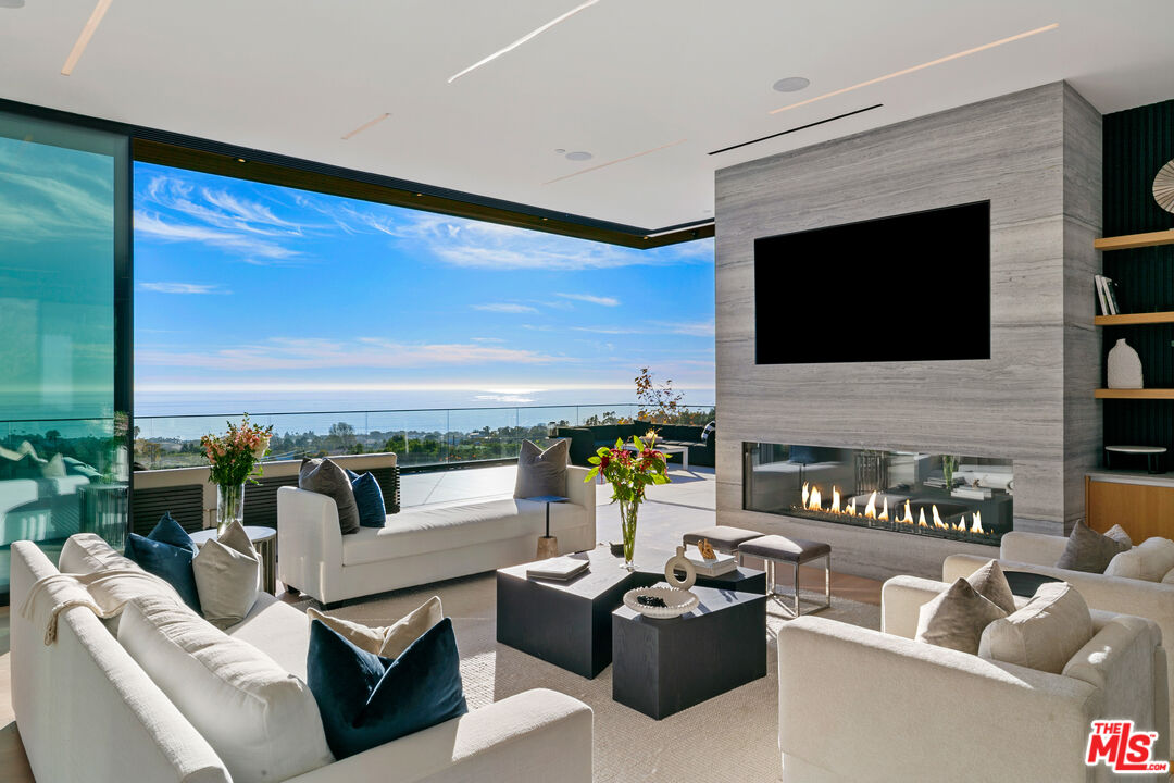29623 Cuthbert Rd, Malibu, California, 90265, United States, 5 Bedrooms Bedrooms, ,8 BathroomsBathrooms,Residential,For Sale,29623 Cuthbert Rd,1682561