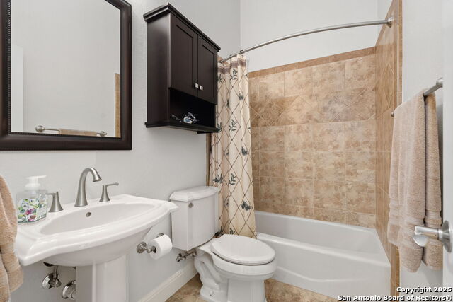 Boerne, Texas, 78006, United States, 4 Bedrooms Bedrooms, ,3 BathroomsBathrooms,Residential,For Sale,1917847