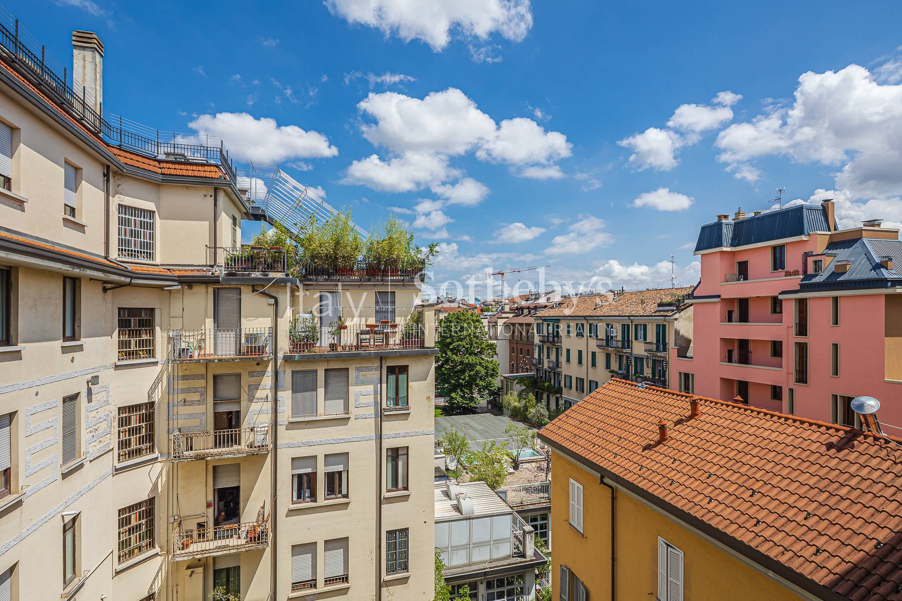  Charming Penthouse and Top-Floor Apartment in the Sant’Ambrogio Area - 物件實景