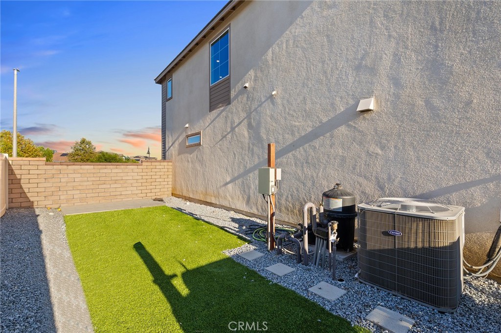 Menifee, California, 92584, United States, 4 Bedrooms Bedrooms, ,3 BathroomsBathrooms,Residential,For Sale,1942234