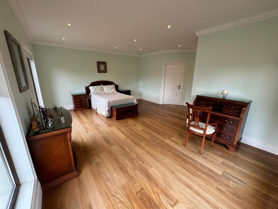 Lerma, Estado de méxico, 52005, Mexico, 5 Bedrooms Bedrooms, ,5 BathroomsBathrooms,Residential,For Sale,2003120