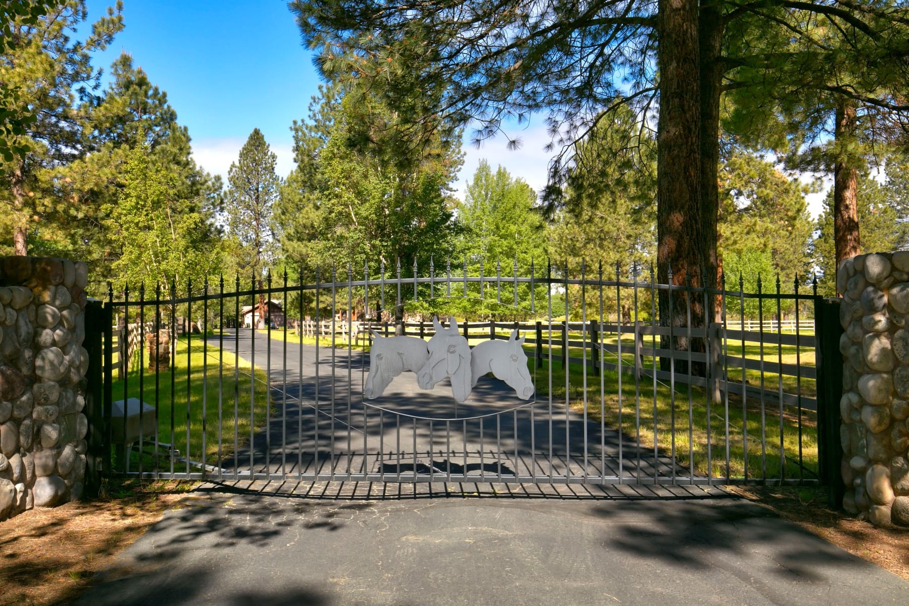  55383 Huntington Road Bend, OR 97707 - 物件實景