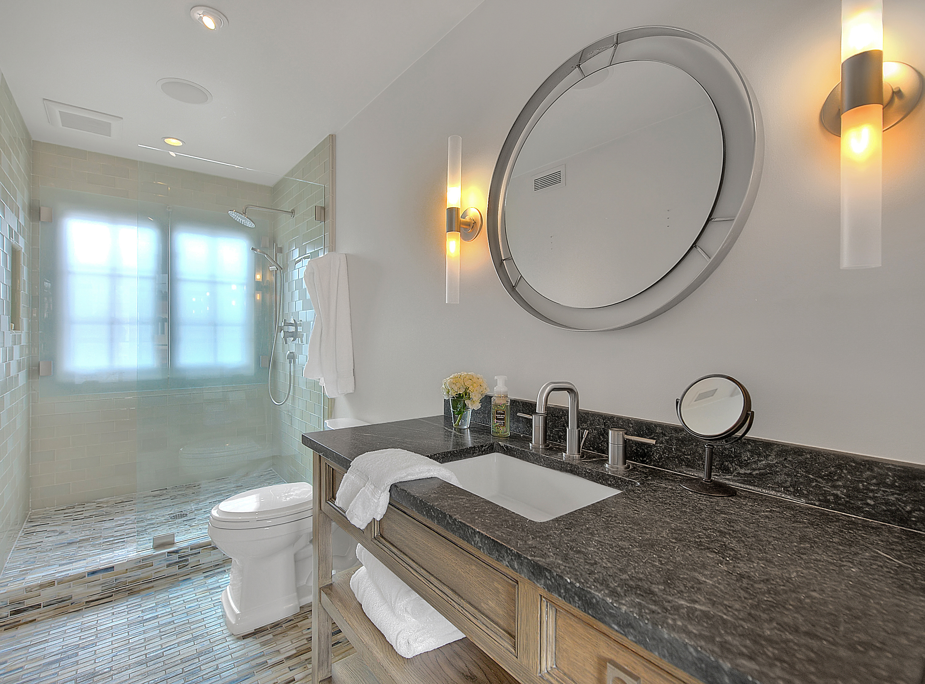  5590 East The Toledo, Long Beach, CA 90803 - 物件實景