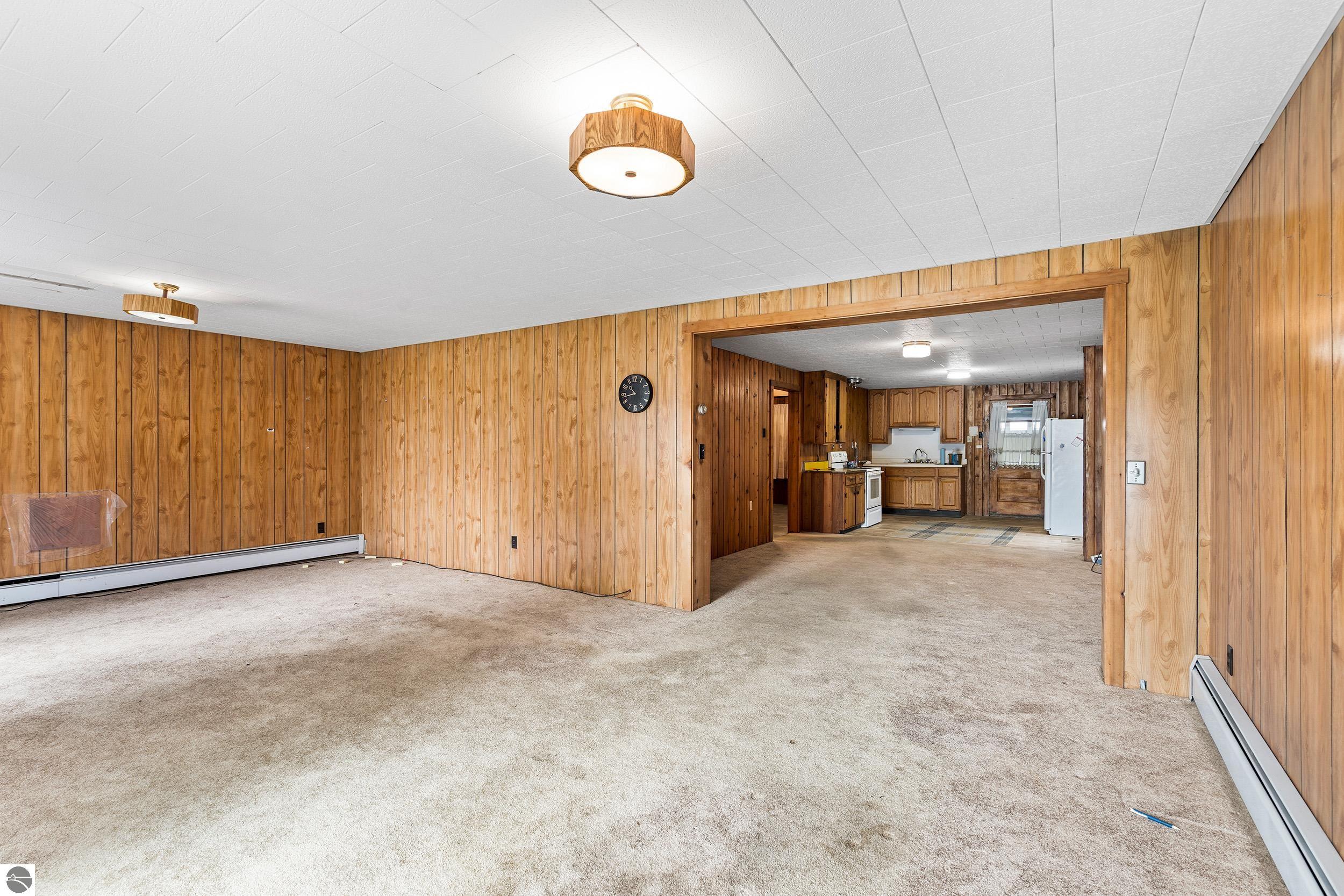 Bellaire, Michigan, 49615, United States, 2 Bedrooms Bedrooms, ,Residential,For Sale,1850321