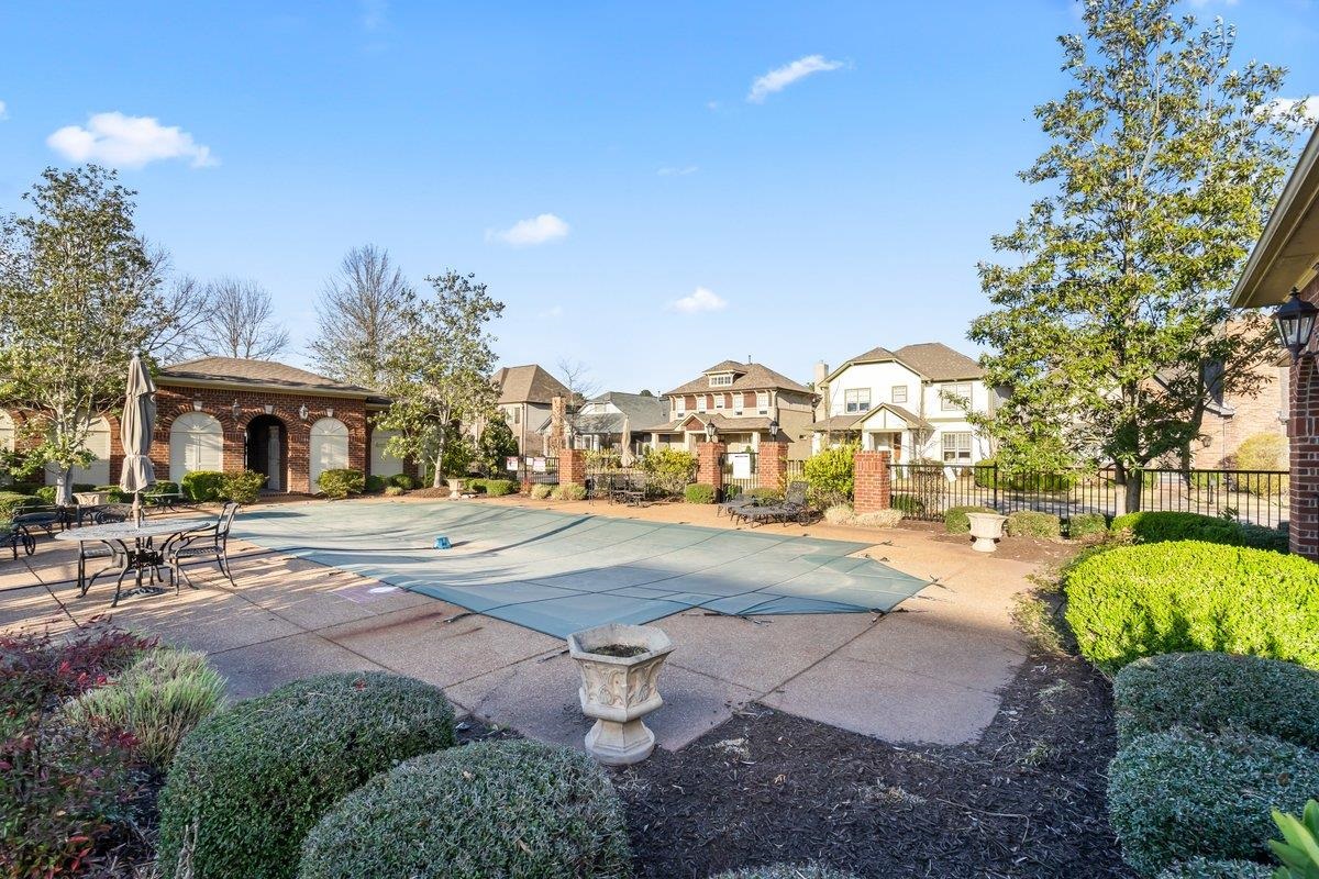 Collierville, Tennessee, 38017, United States, 4 Bedrooms Bedrooms, ,4 BathroomsBathrooms,Residential,For Sale,1877249