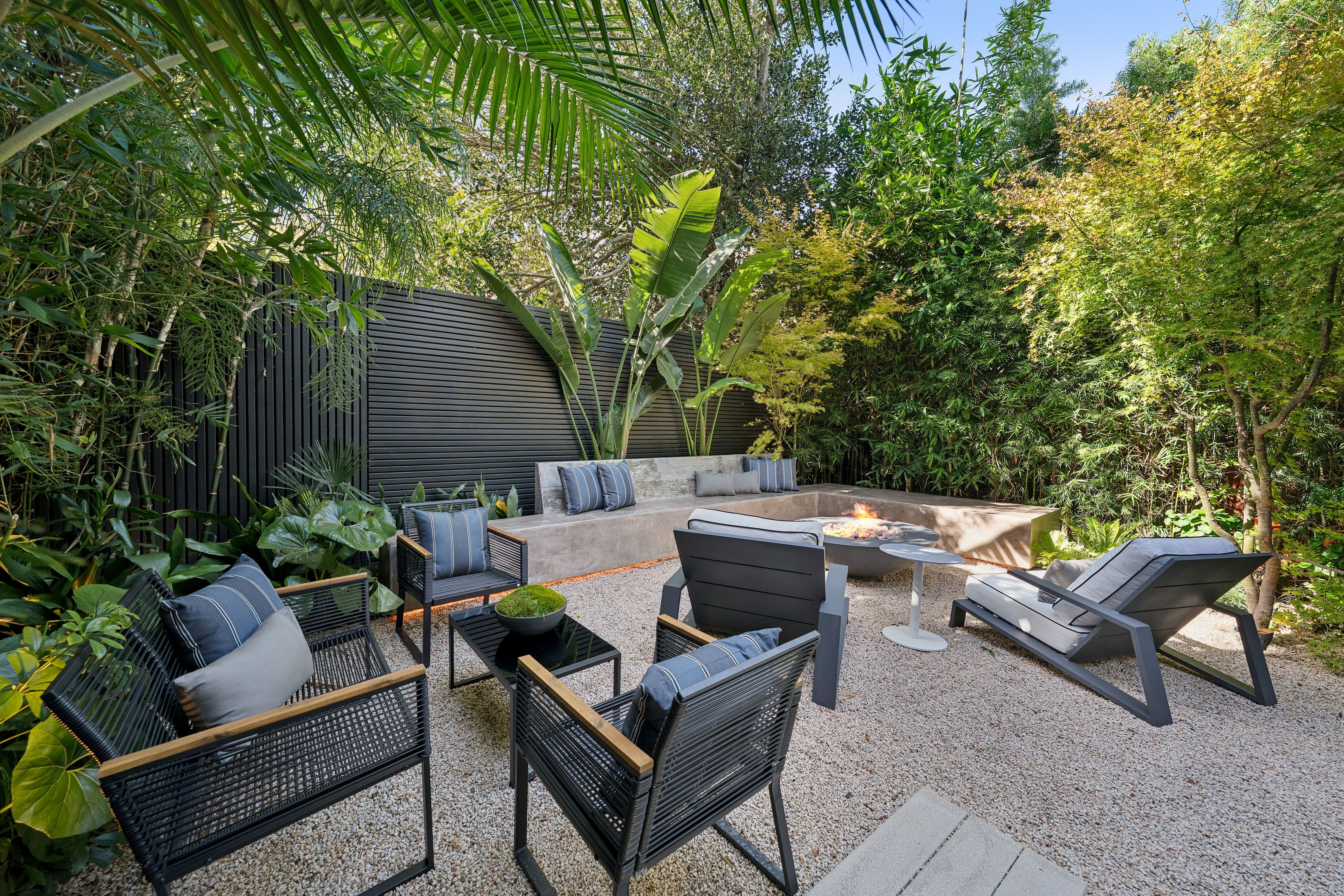  Sophisticated Design Meets Exceptional Indoor-Outdoor Living - 物件實景